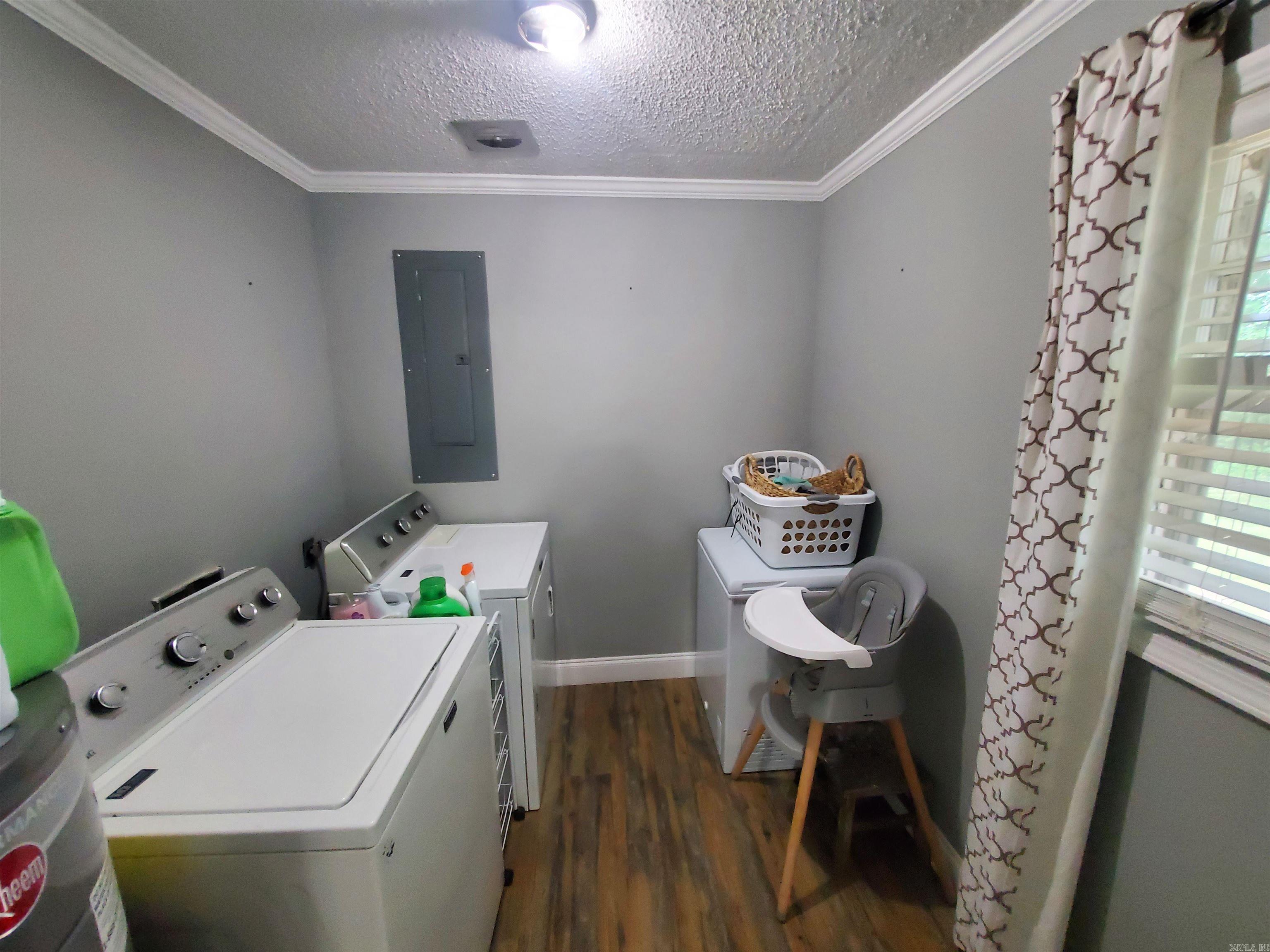 690  Redwood  Piggott, AR