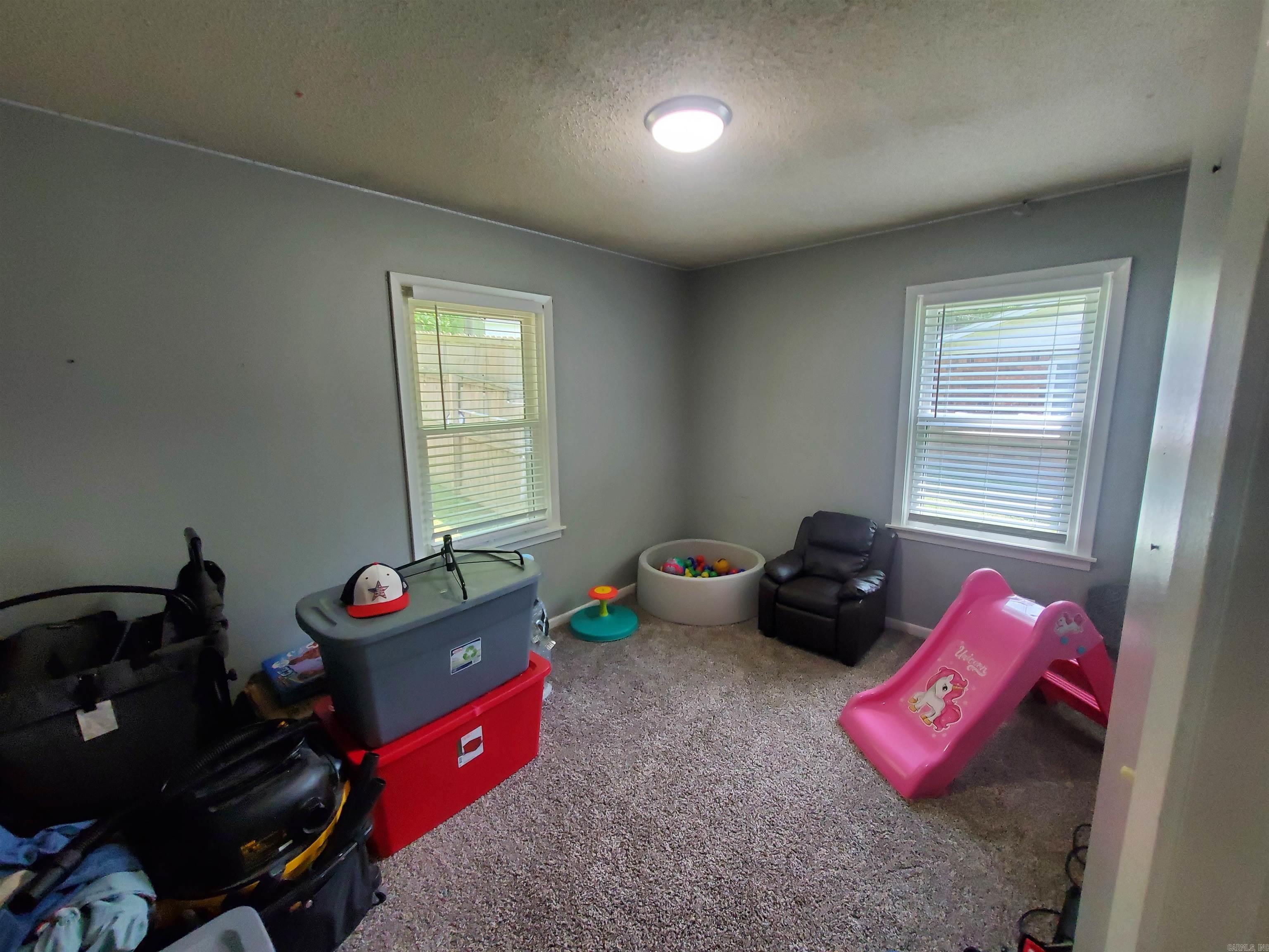 690  Redwood  Piggott, AR