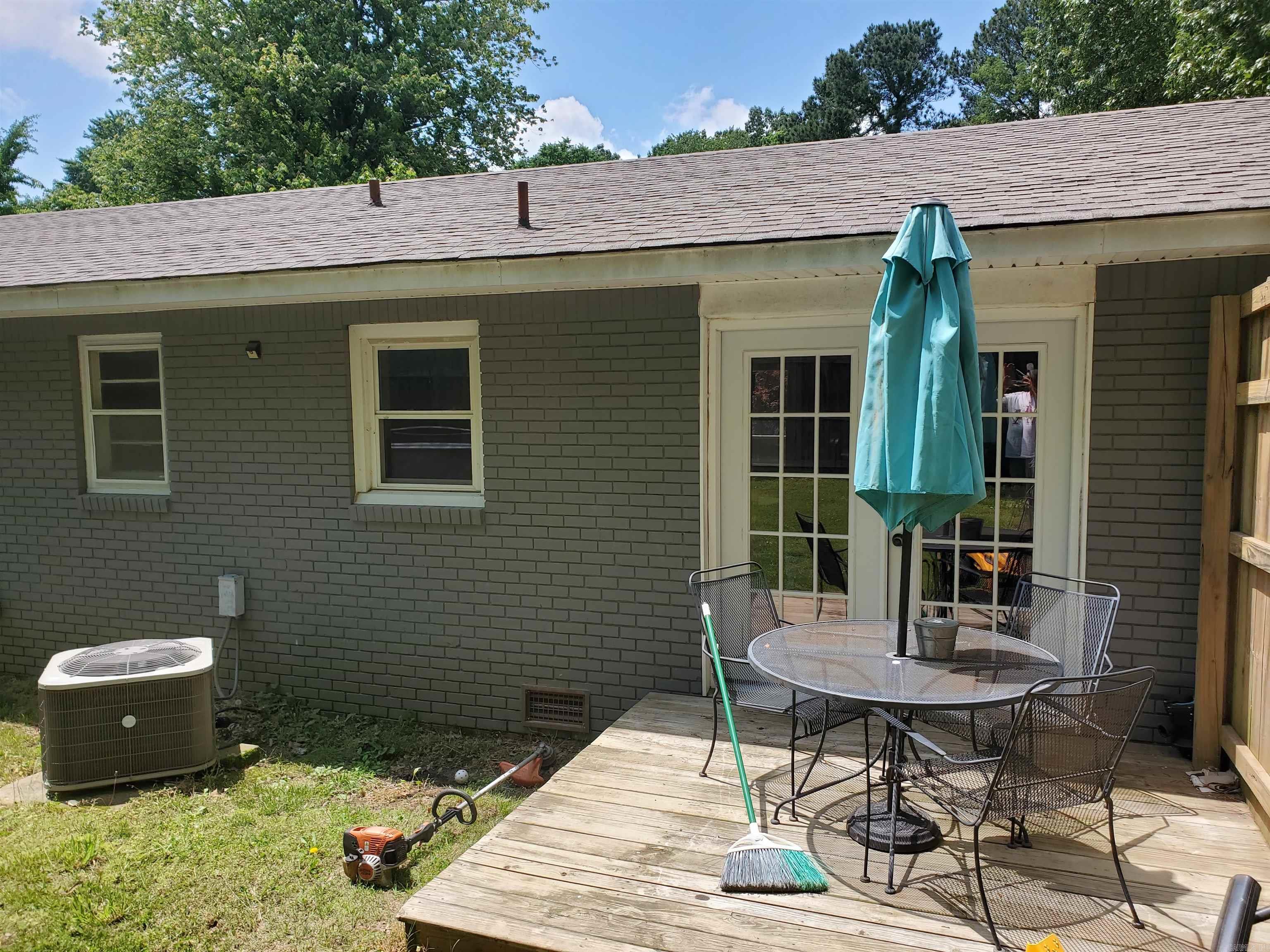 690  Redwood  Piggott, AR