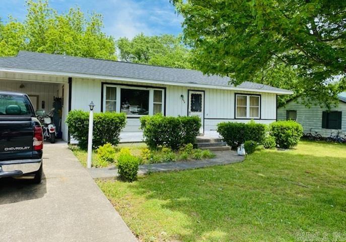 709  Sampson Avenue  Mena, AR