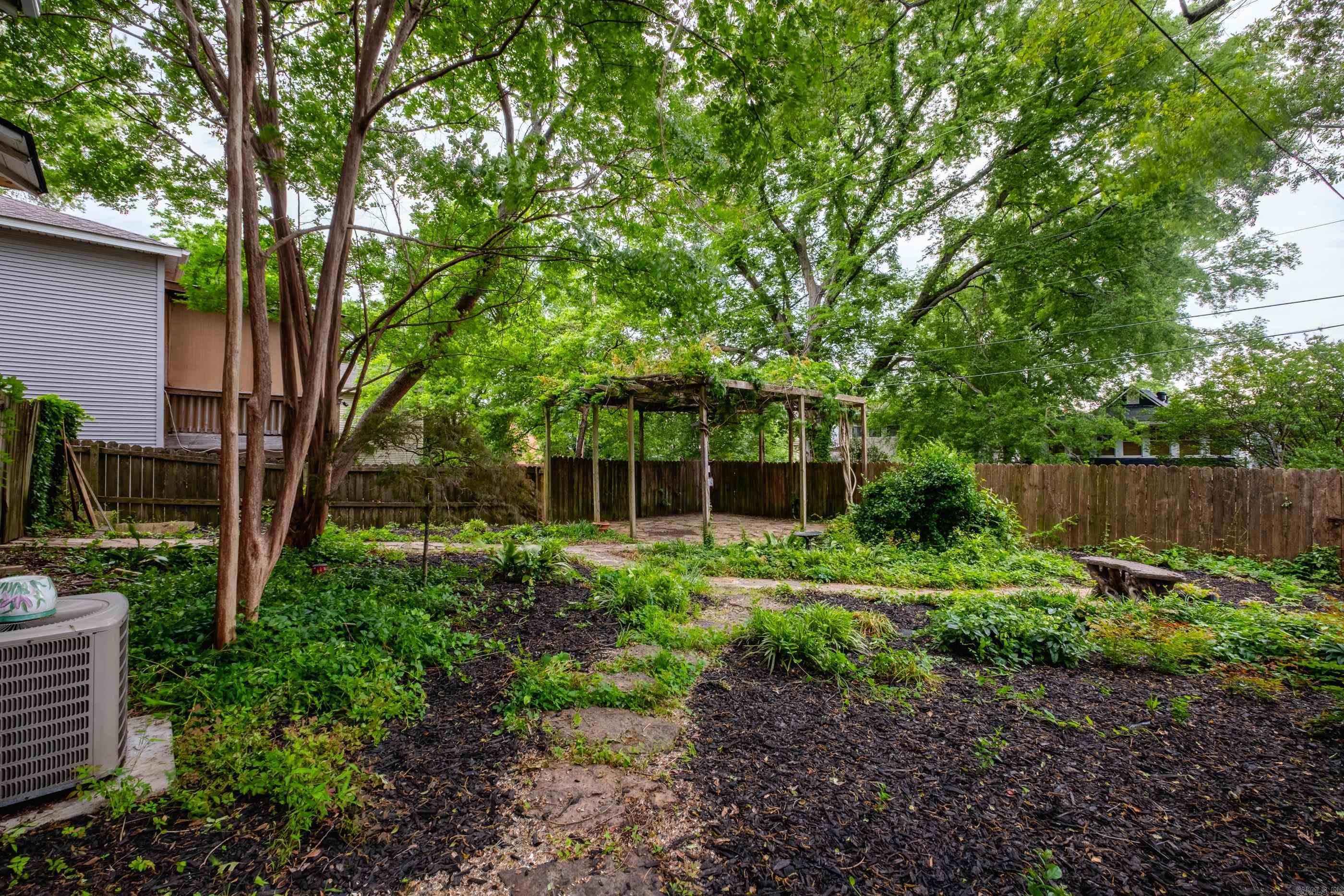 111  Thayer Street  Little Rock, AR