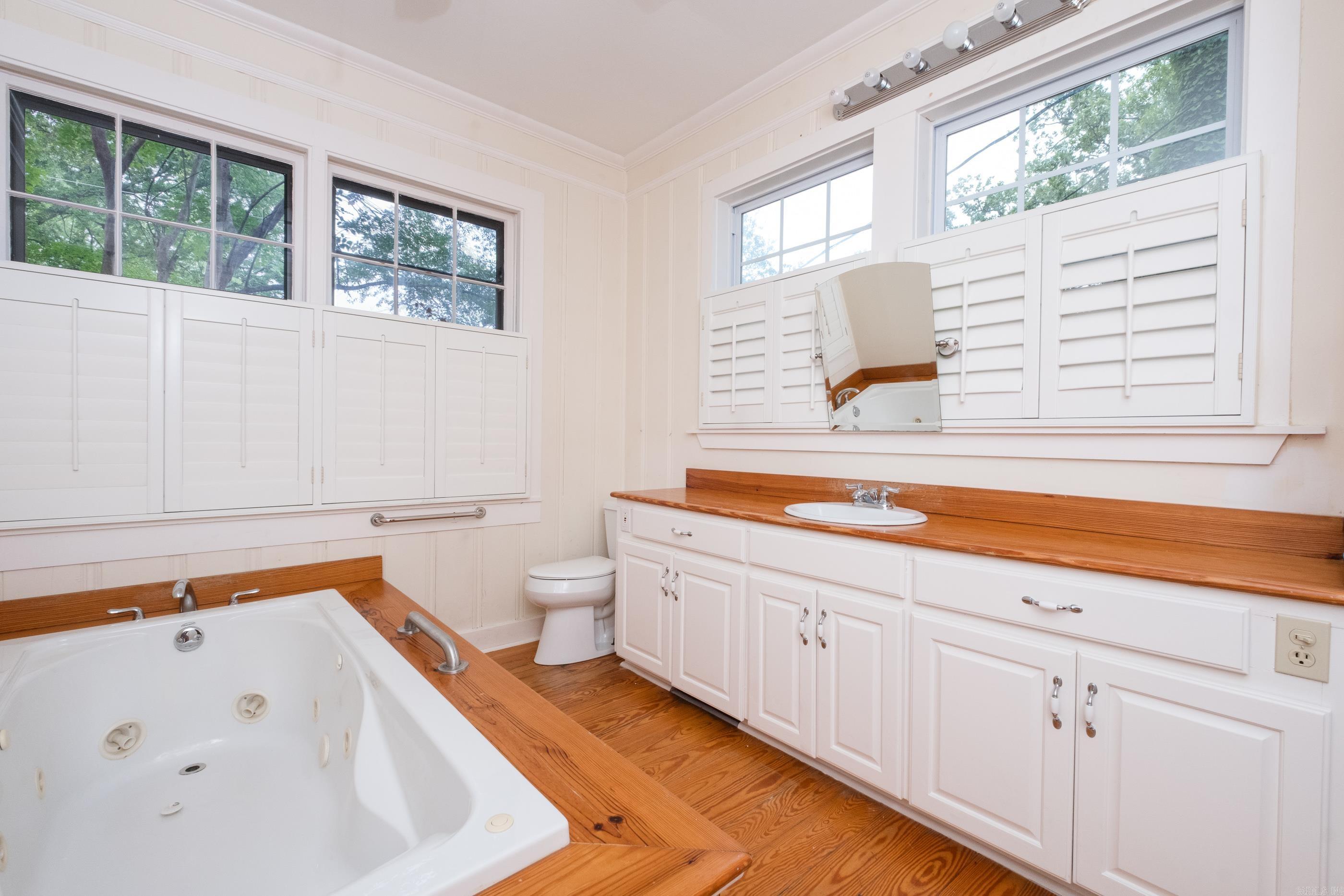 111  Thayer Street  Little Rock, AR