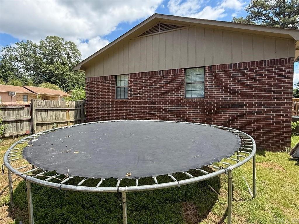 809  Walnut St  Dardanelle, AR