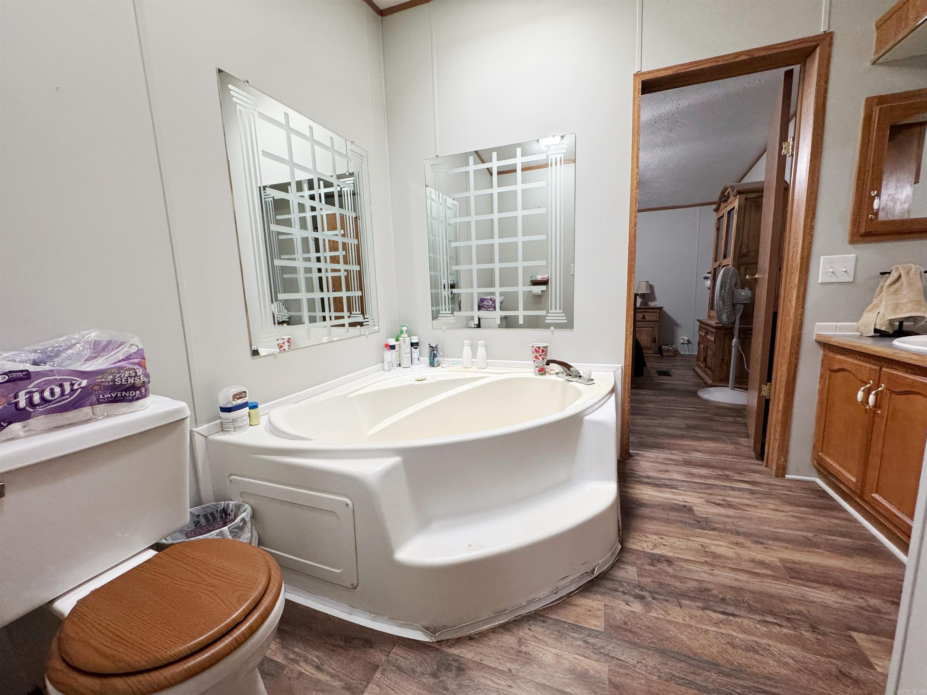 112  Ashley  Searcy, AR