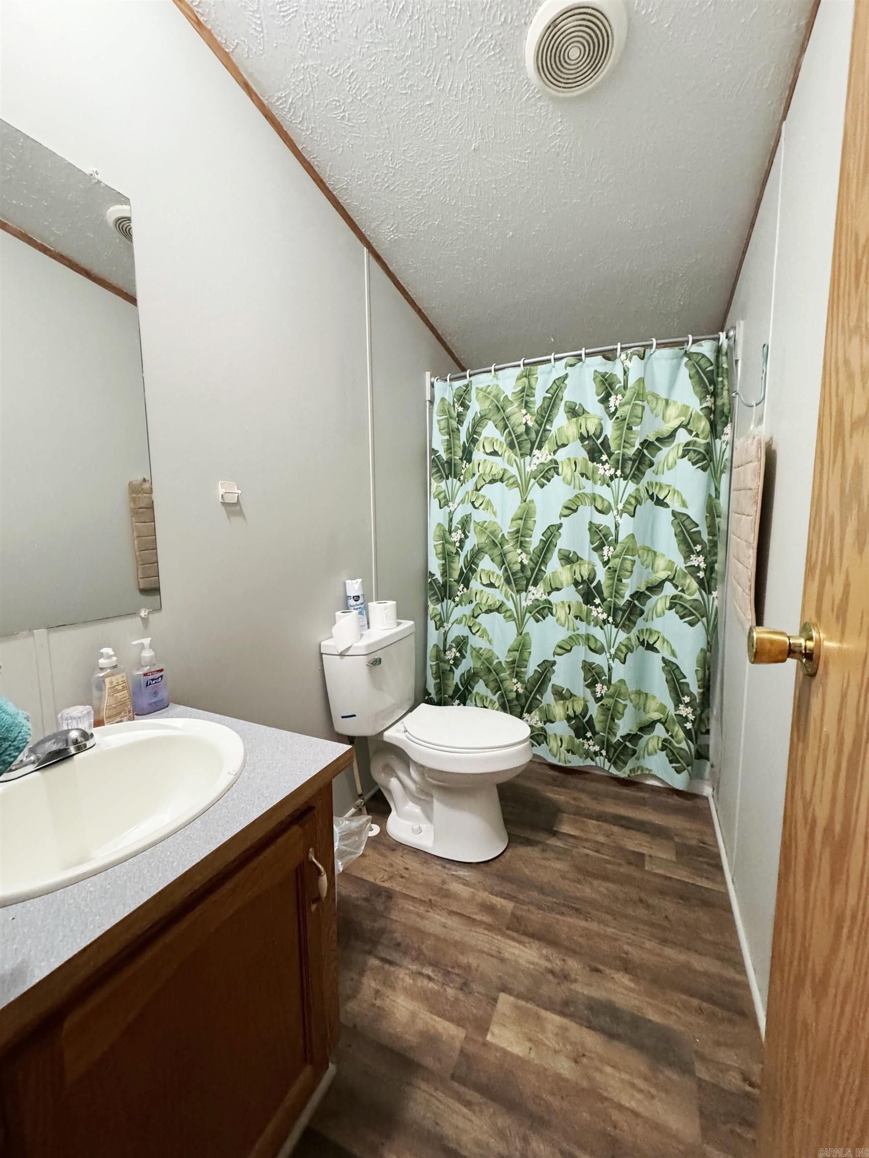 112  Ashley  Searcy, AR