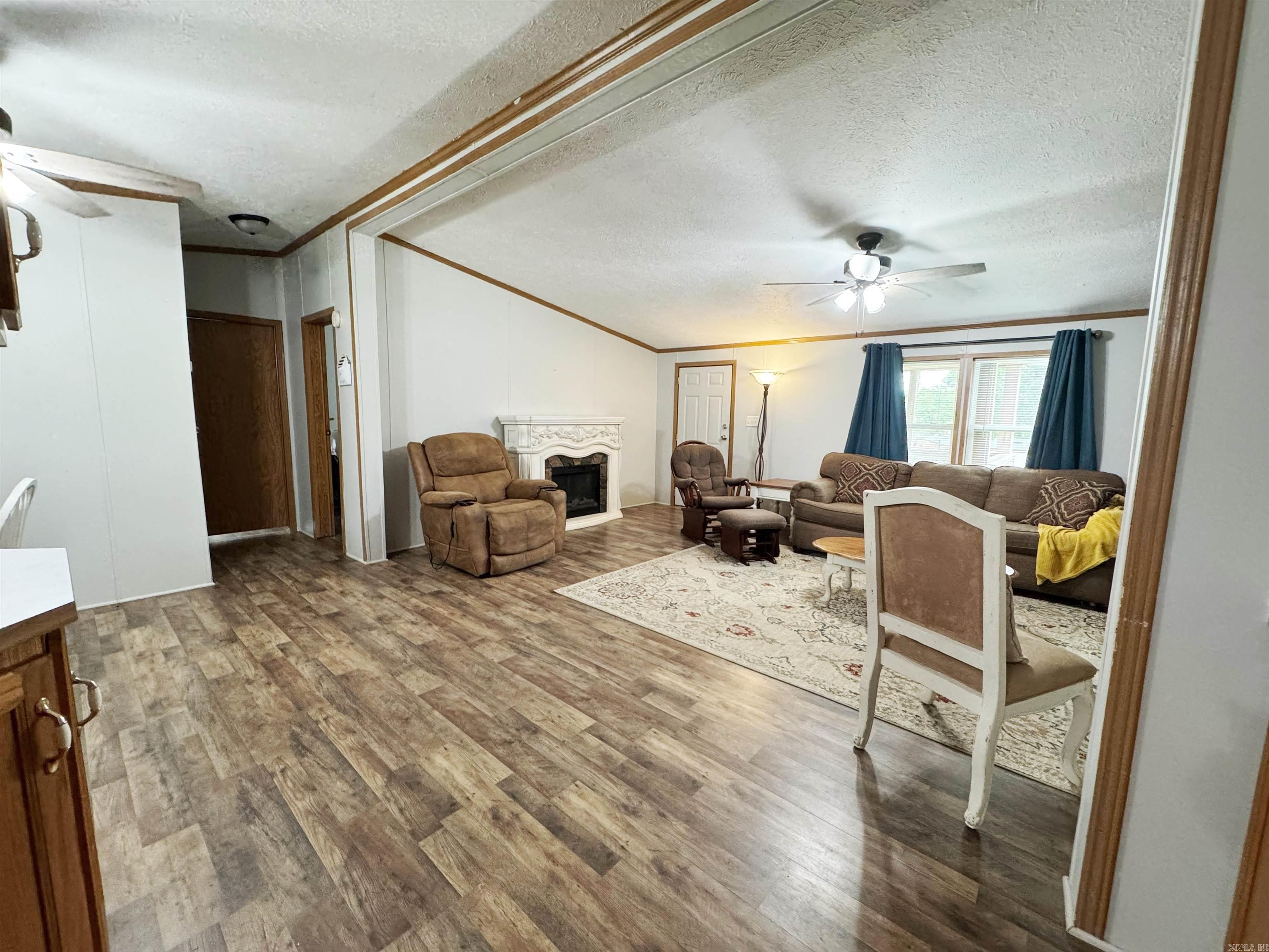 112  Ashley  Searcy, AR
