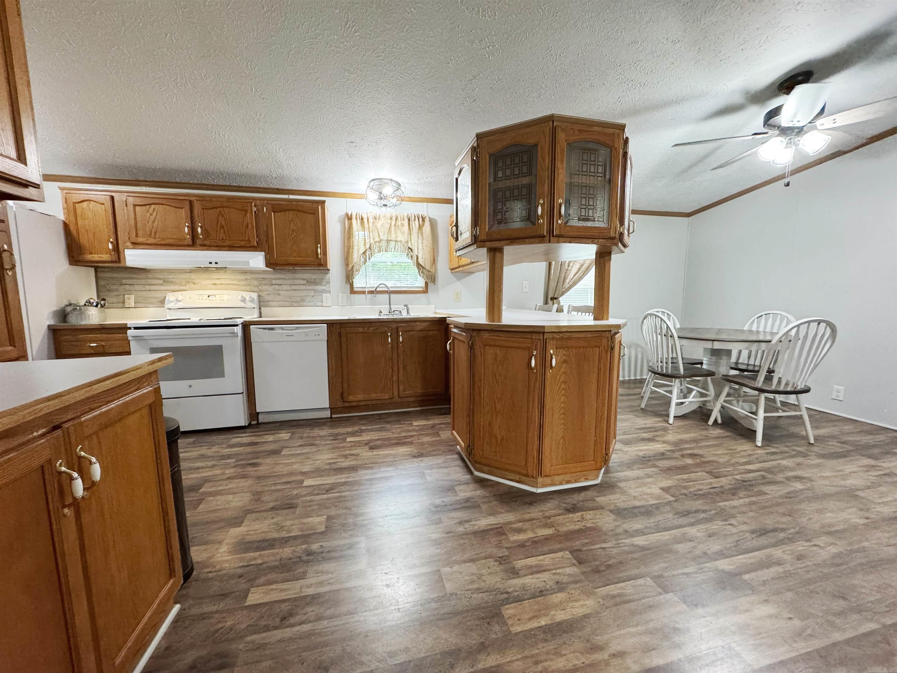 112  Ashley  Searcy, AR