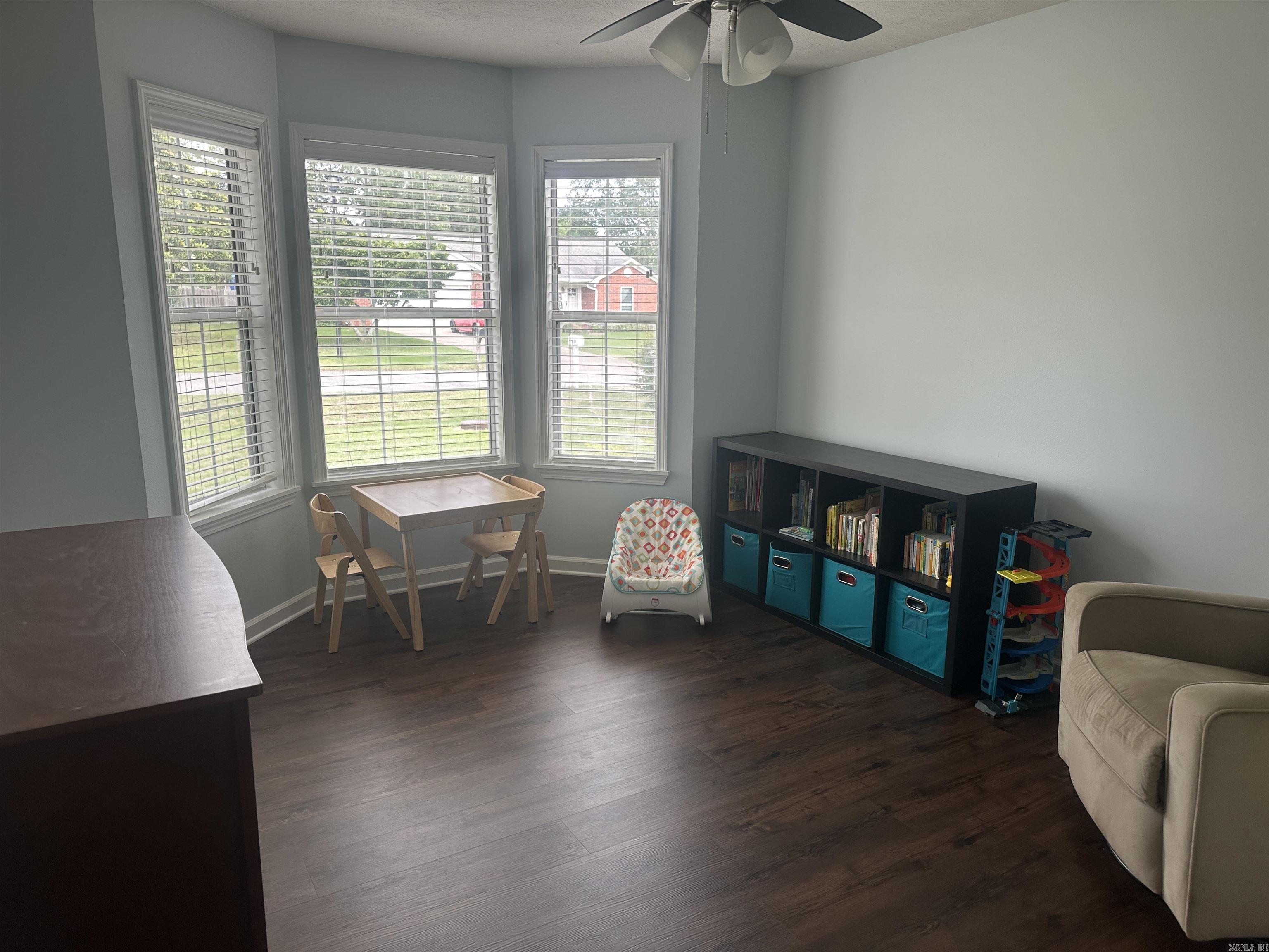 12  Gail  Cabot, AR