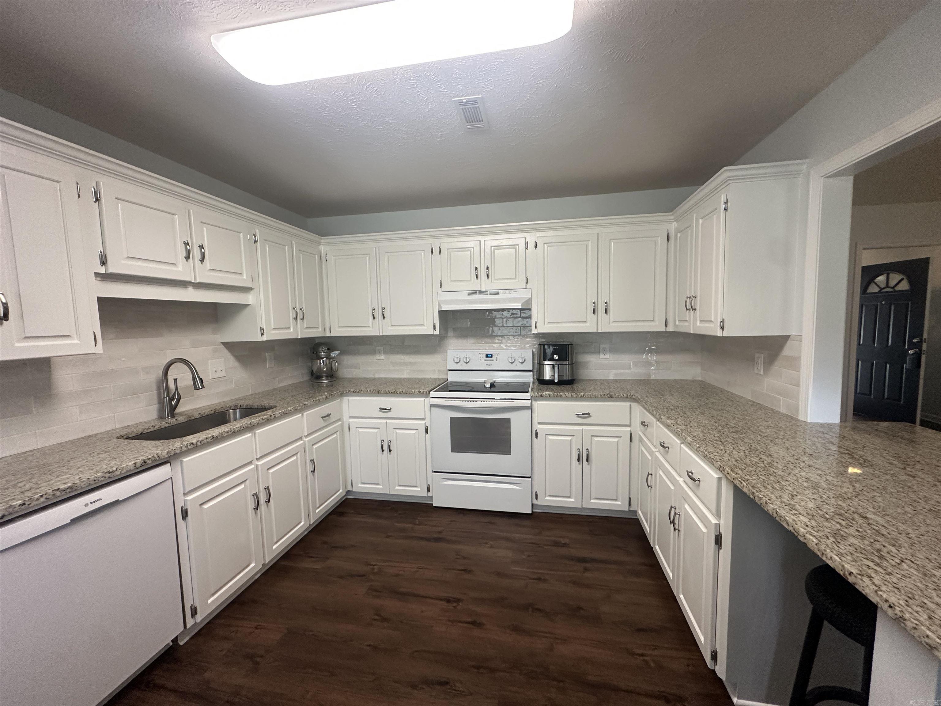 12  Gail  Cabot, AR