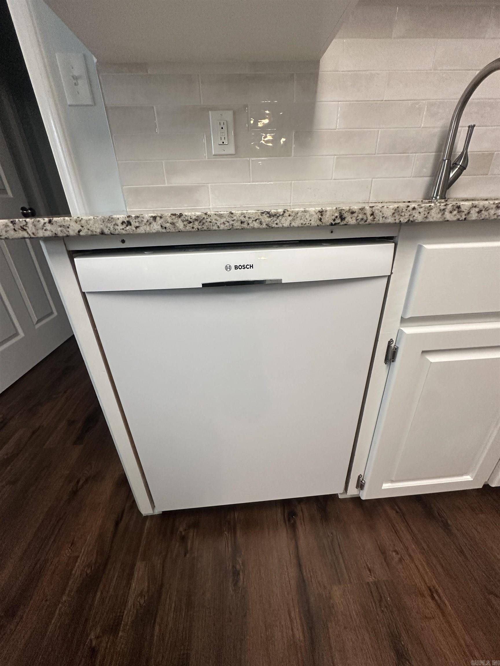 12  Gail  Cabot, AR