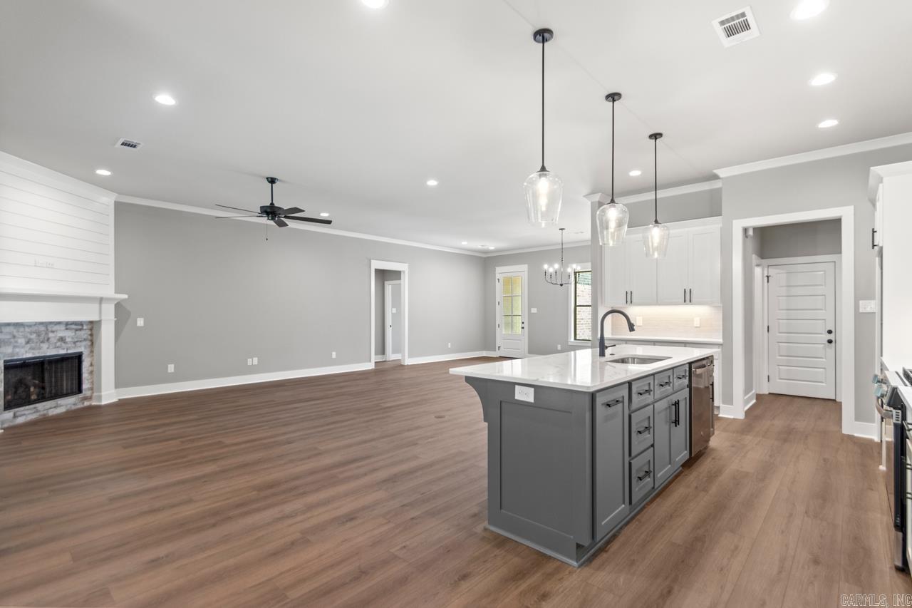 9288 Wooddale  Sherwood, AR