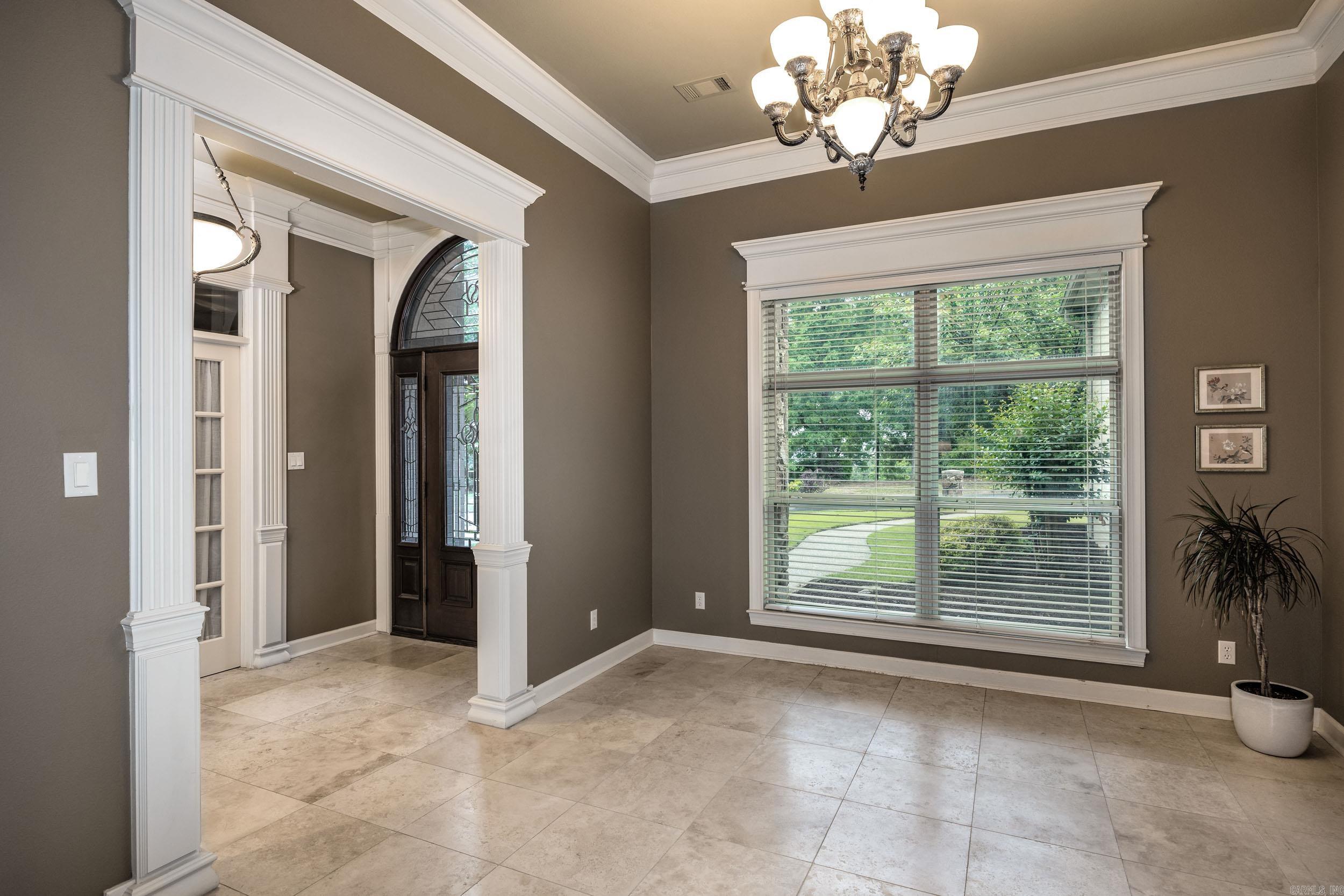 126  Manitou  Maumelle, AR