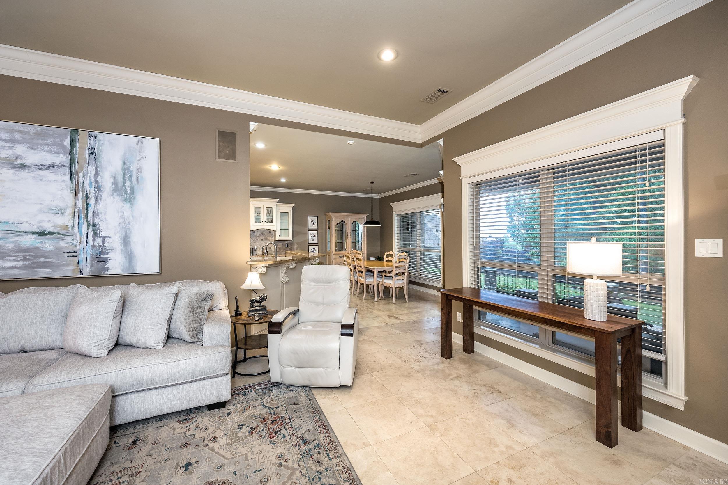 126  Manitou  Maumelle, AR