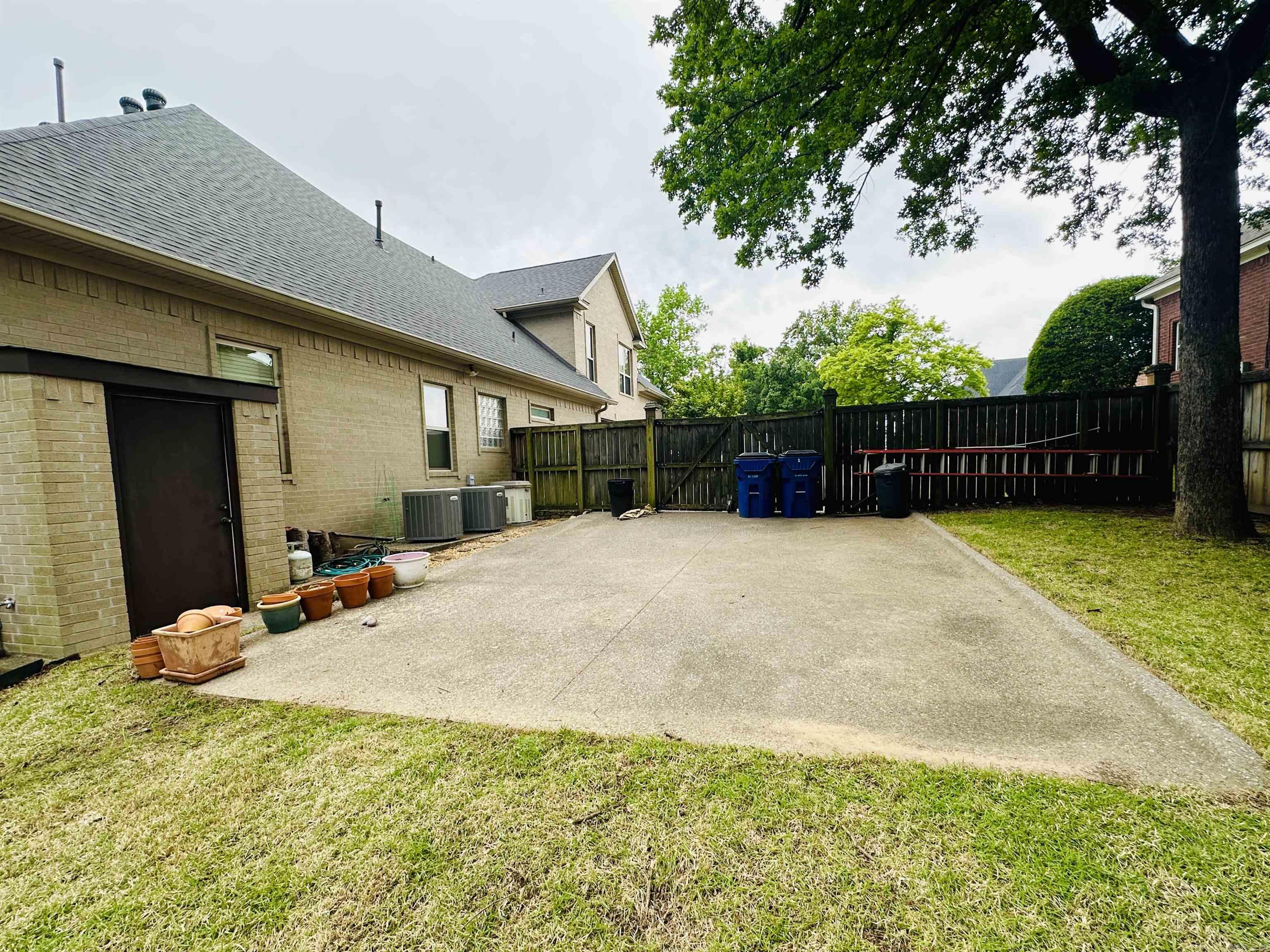 126  Manitou  Maumelle, AR