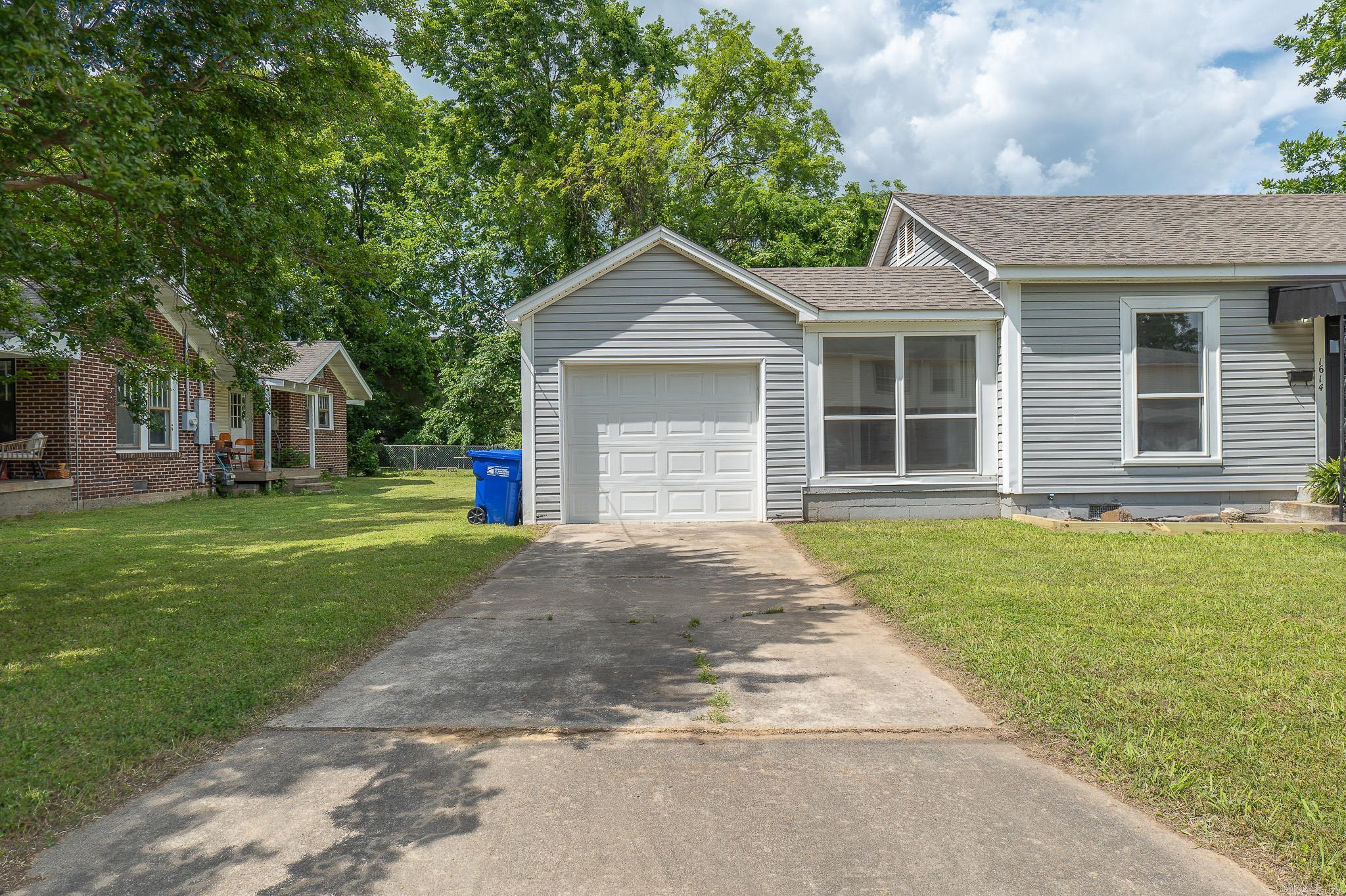 1614  Independence  Conway, AR