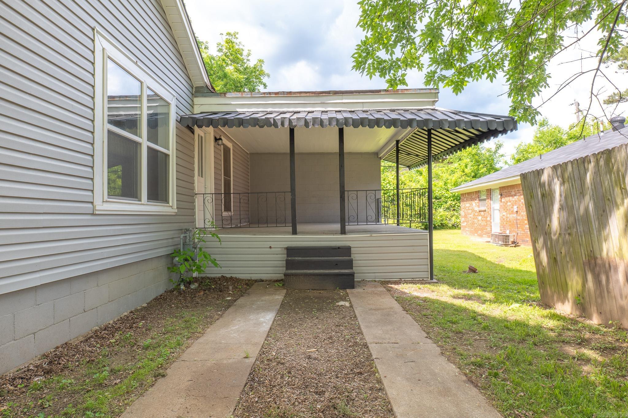 1614  Independence  Conway, AR