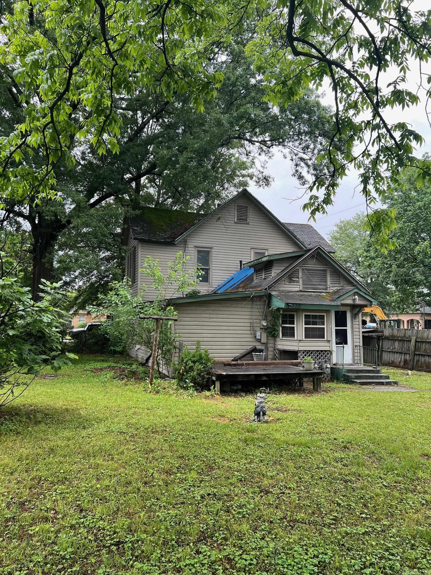 401  S Leslie  Stuttgart, AR