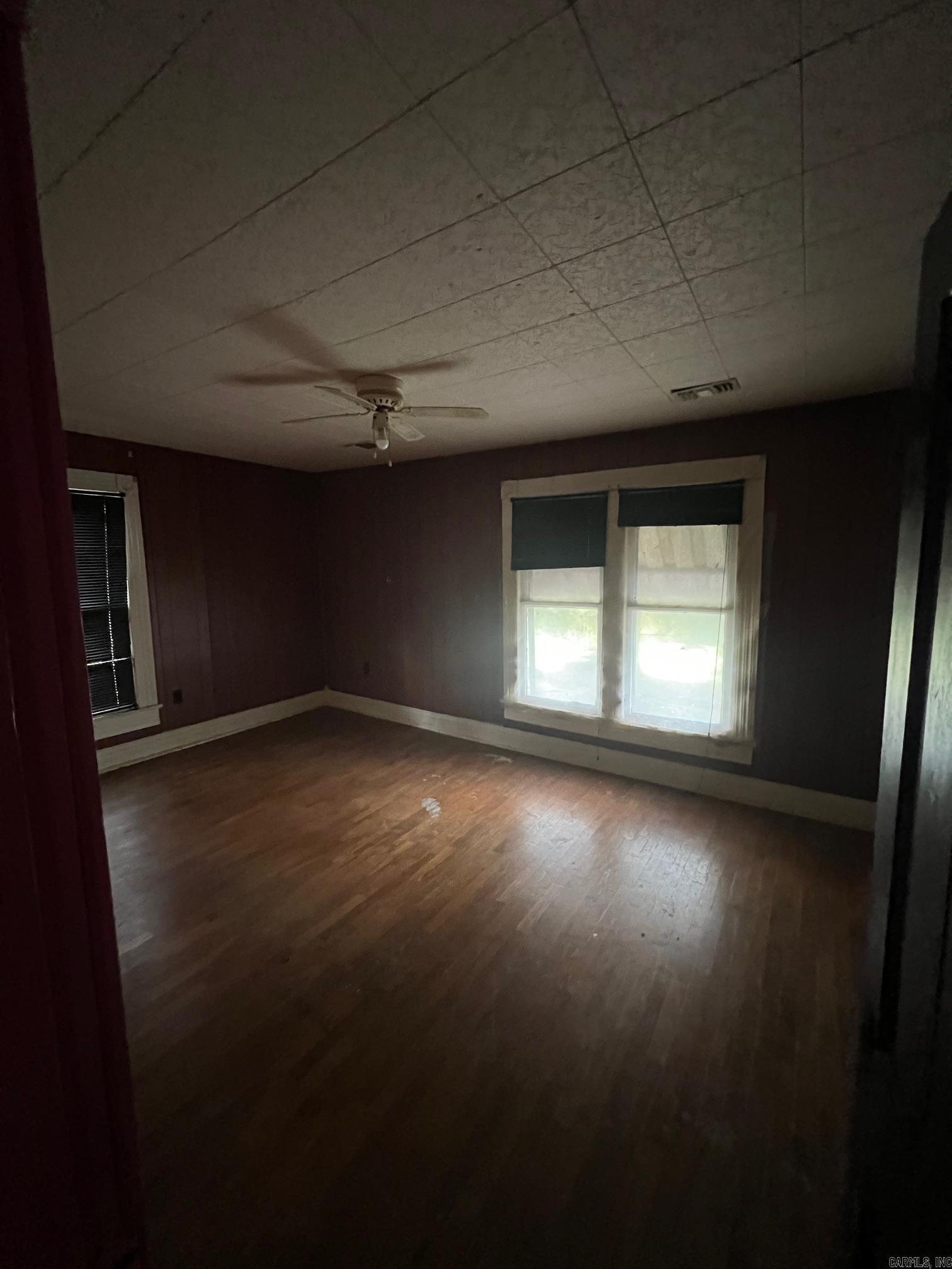 401  S Leslie  Stuttgart, AR