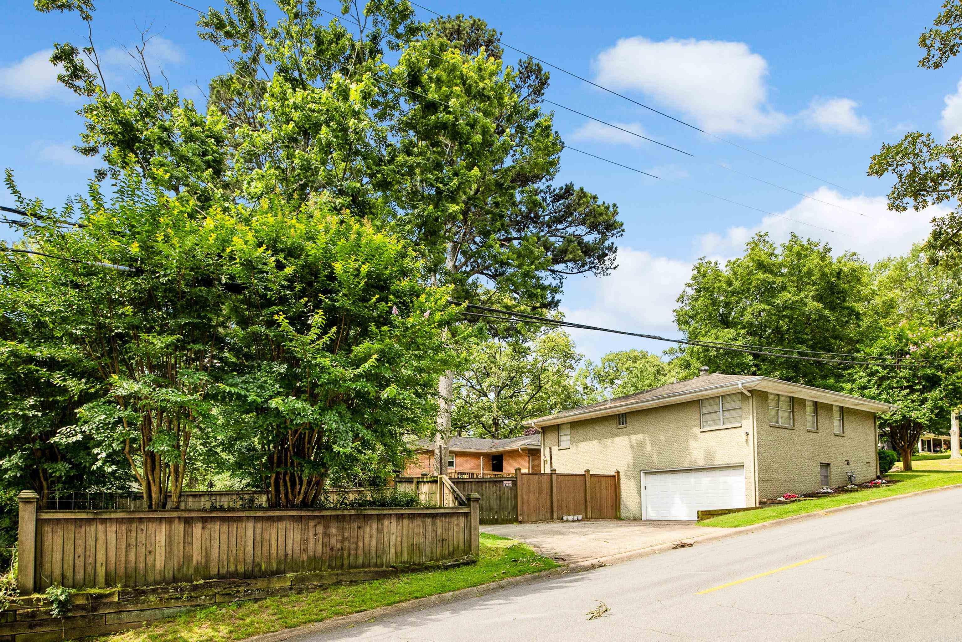 821 McAdoo  Little Rock, AR