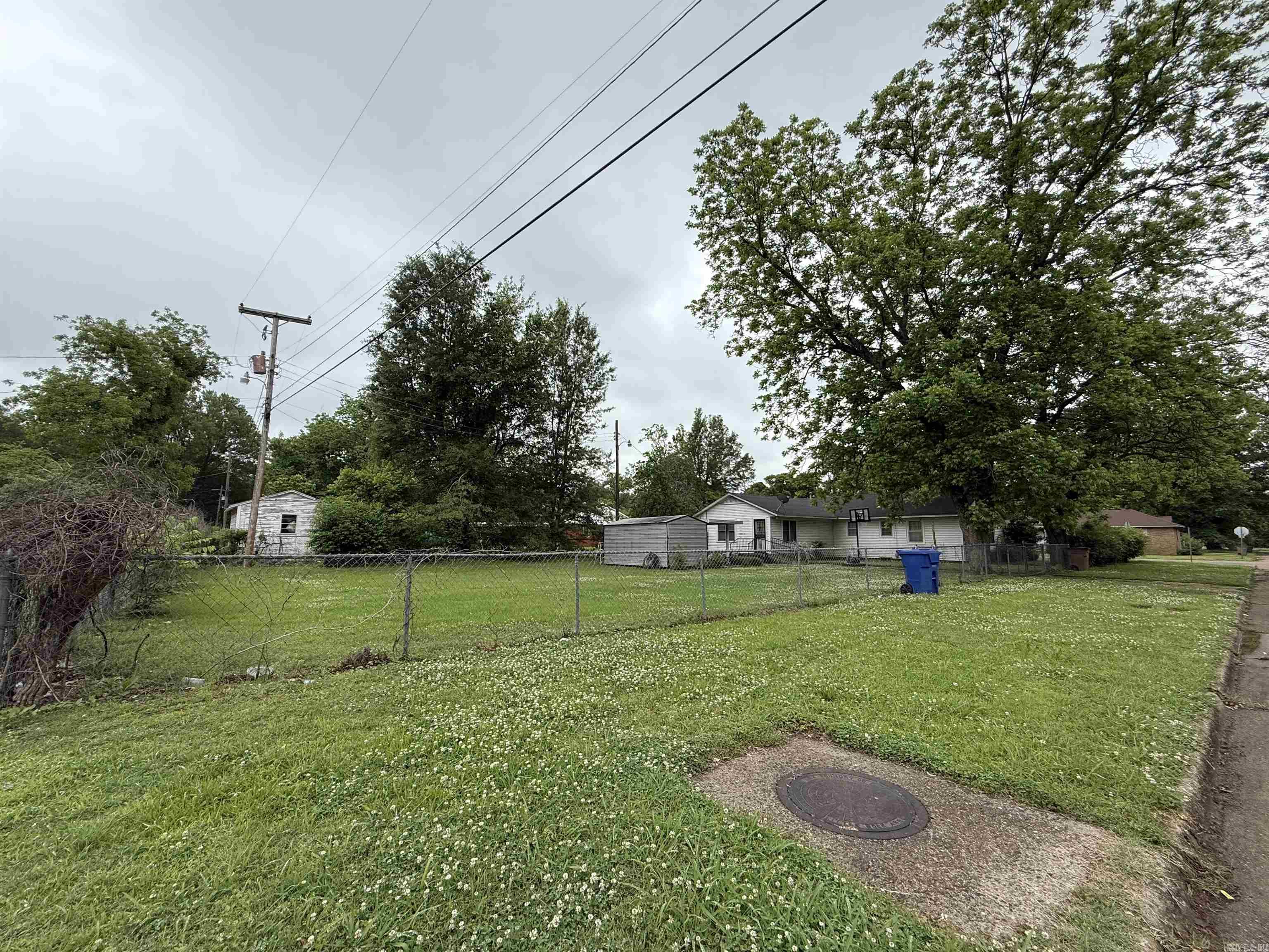 803  Laughrun Dr  Forrest City, AR