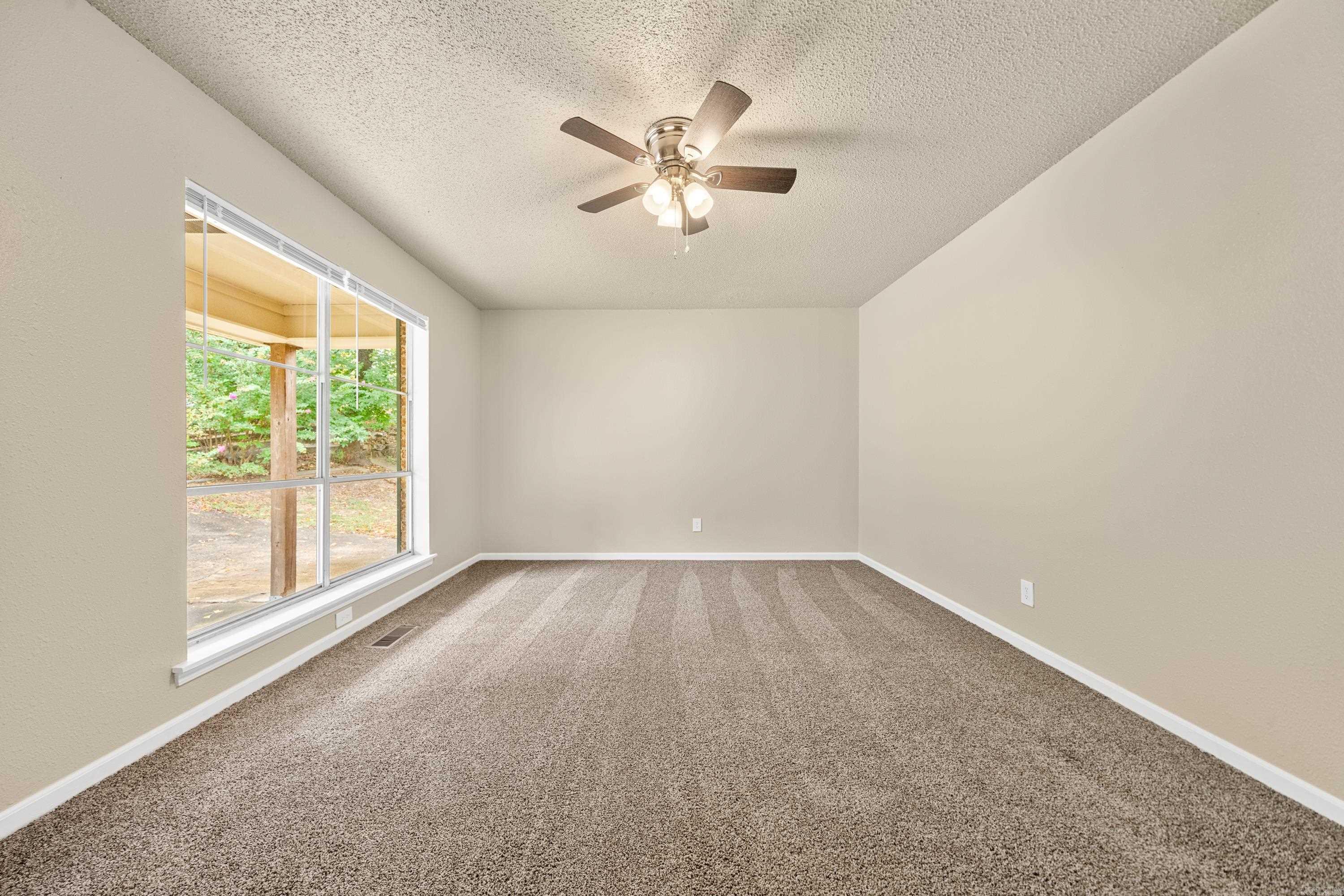 207  Hyacinth  Hot Springs, AR