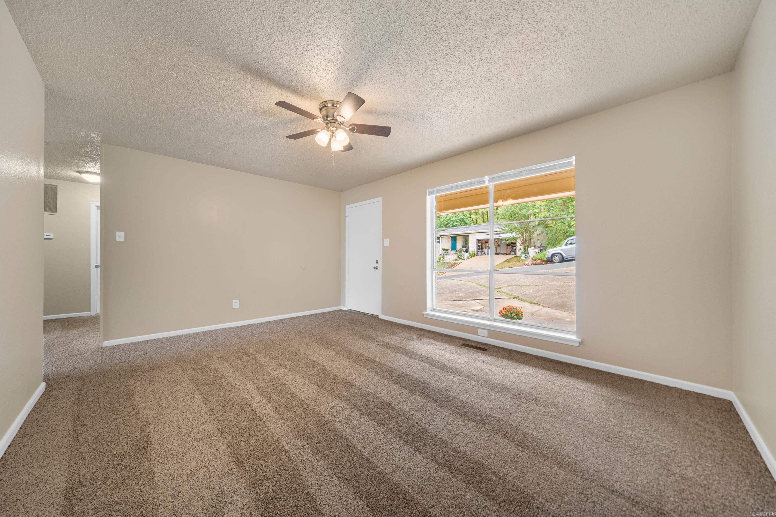 207  Hyacinth  Hot Springs, AR