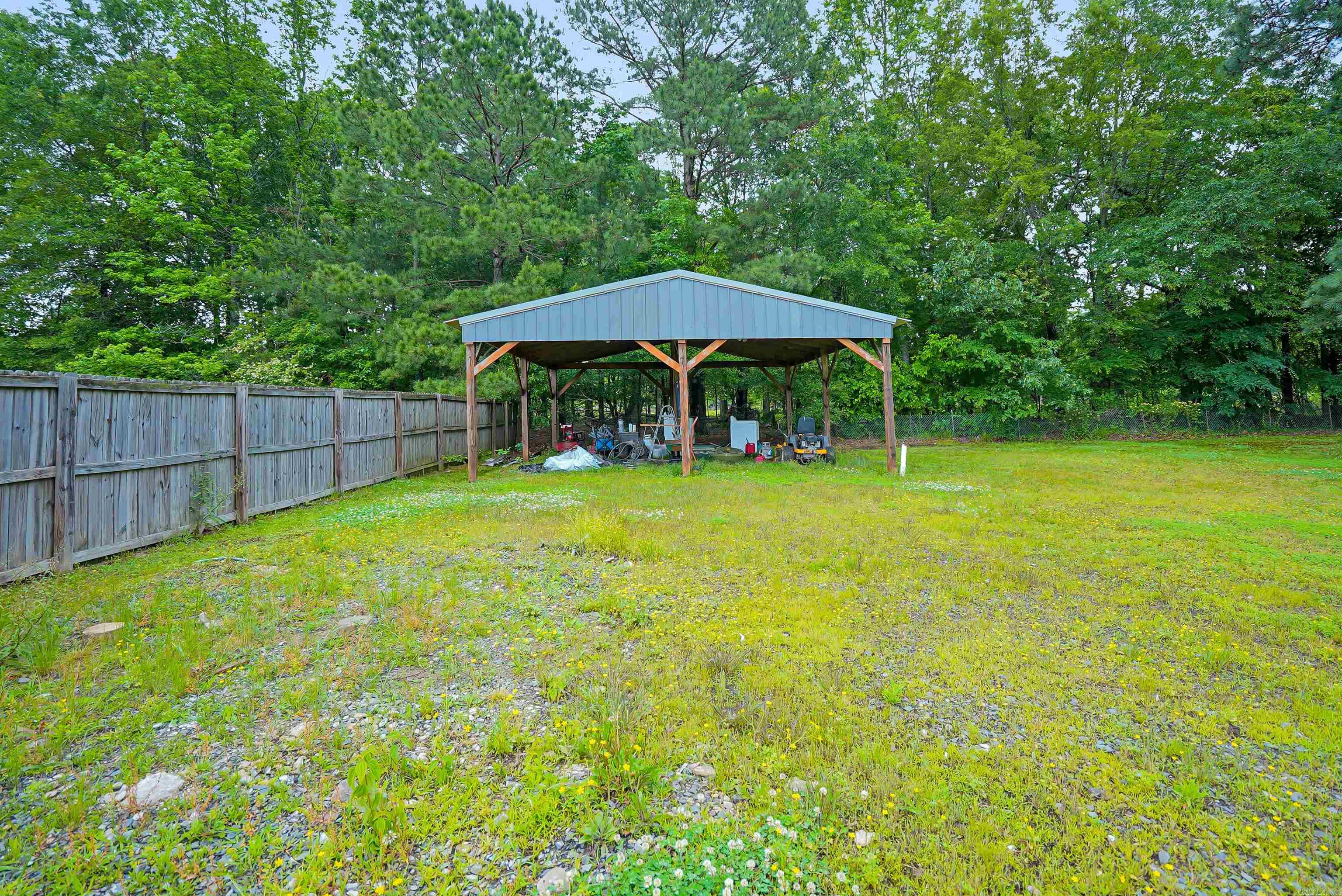 125  Covey  Austin, AR
