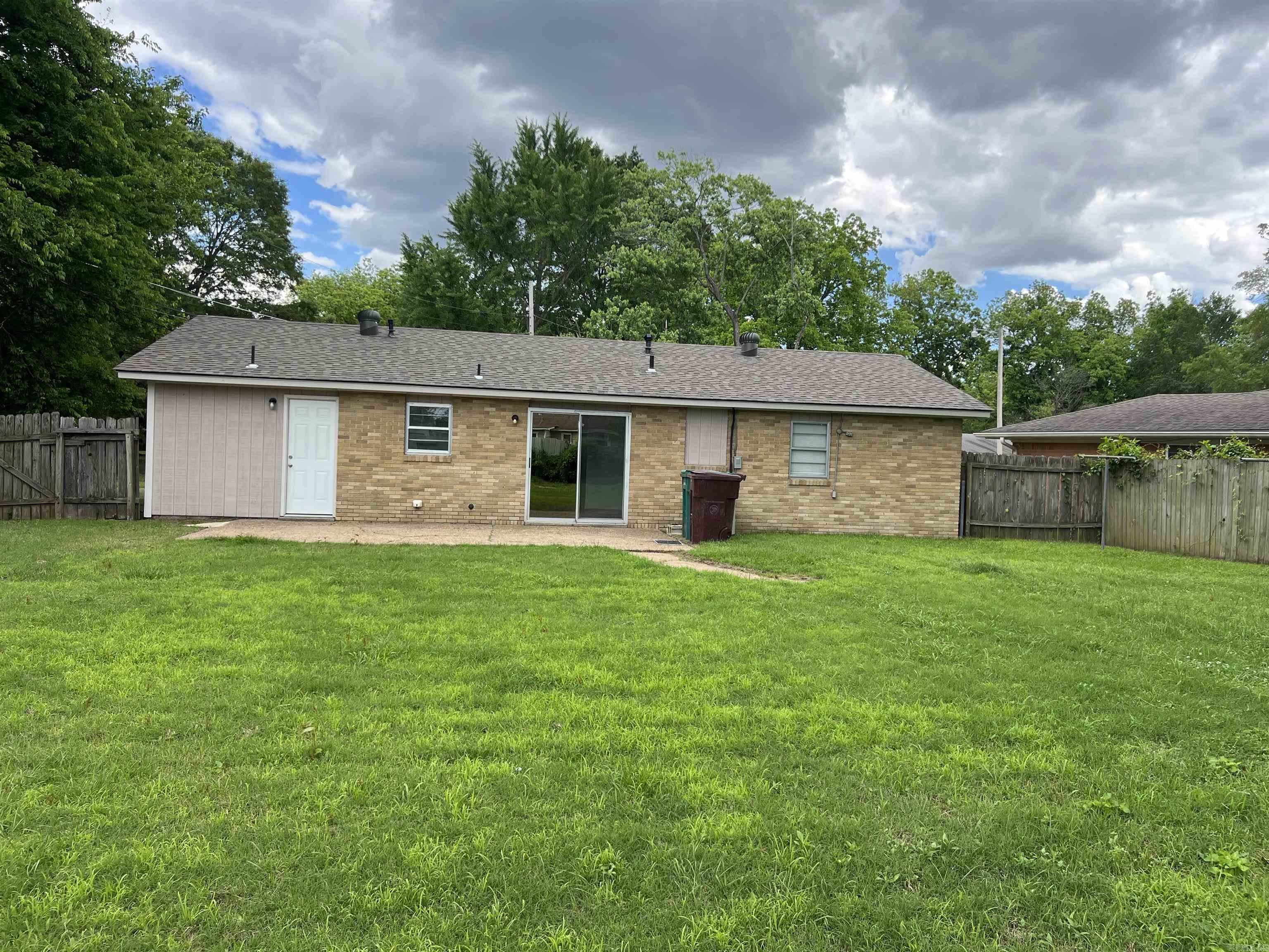 1302  Collins Drive  Pine Bluff, AR