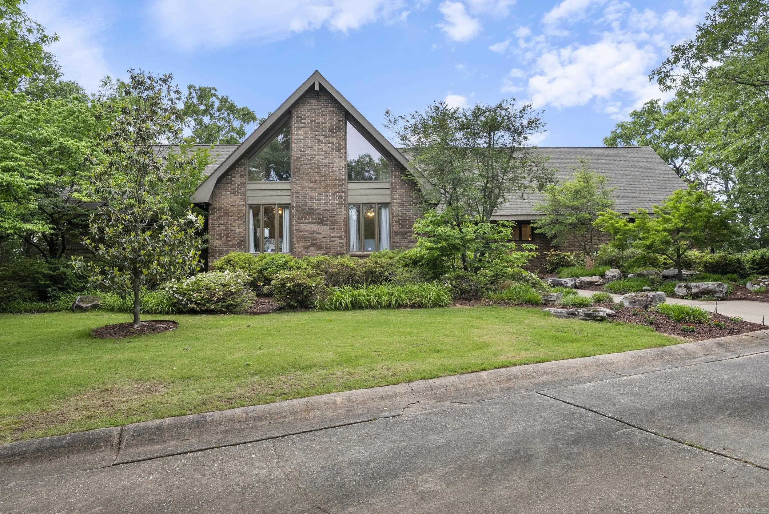1360 Stanley Russ Rd. Conway, AR 72034