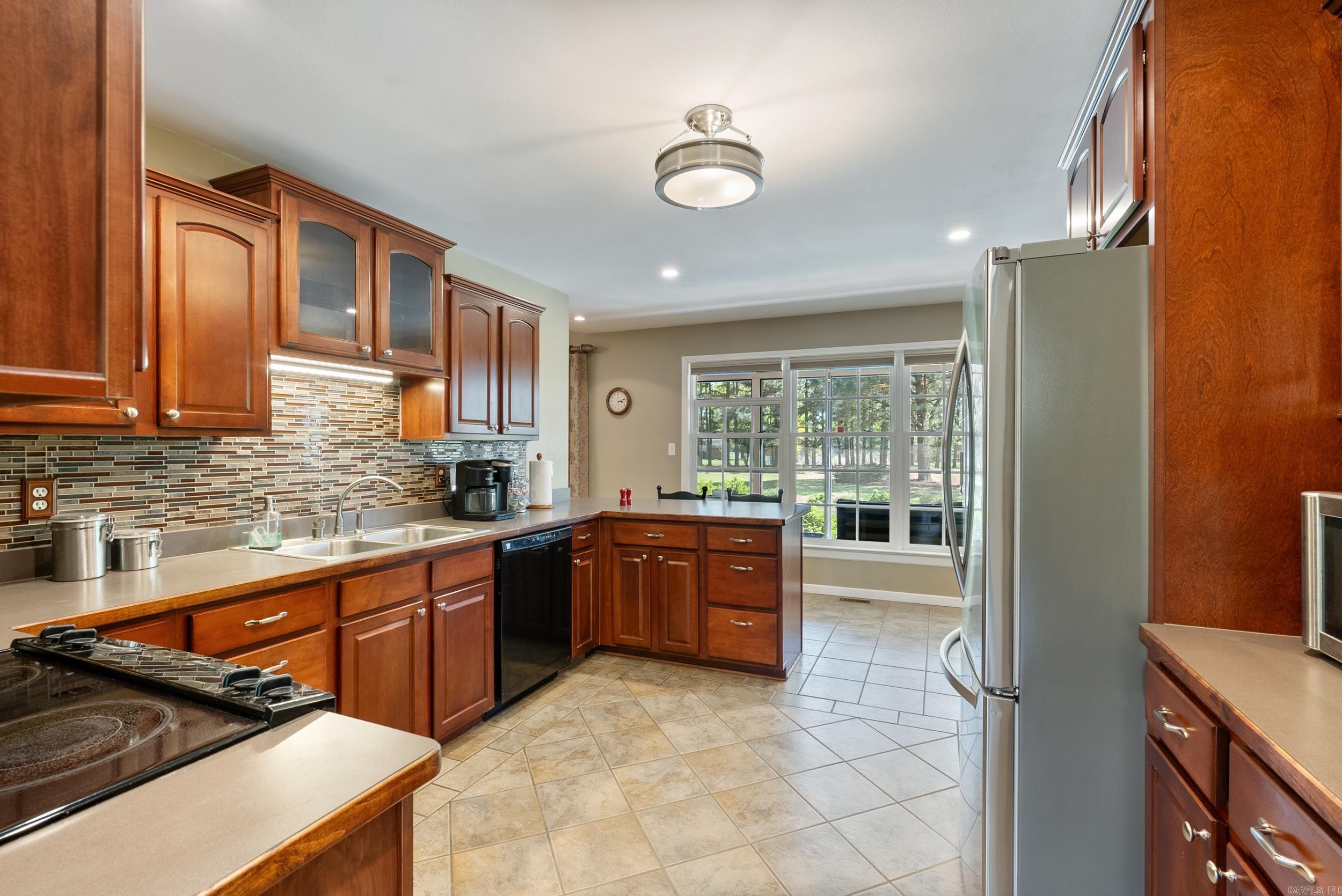 7500  Bayou Drive  Scott, AR