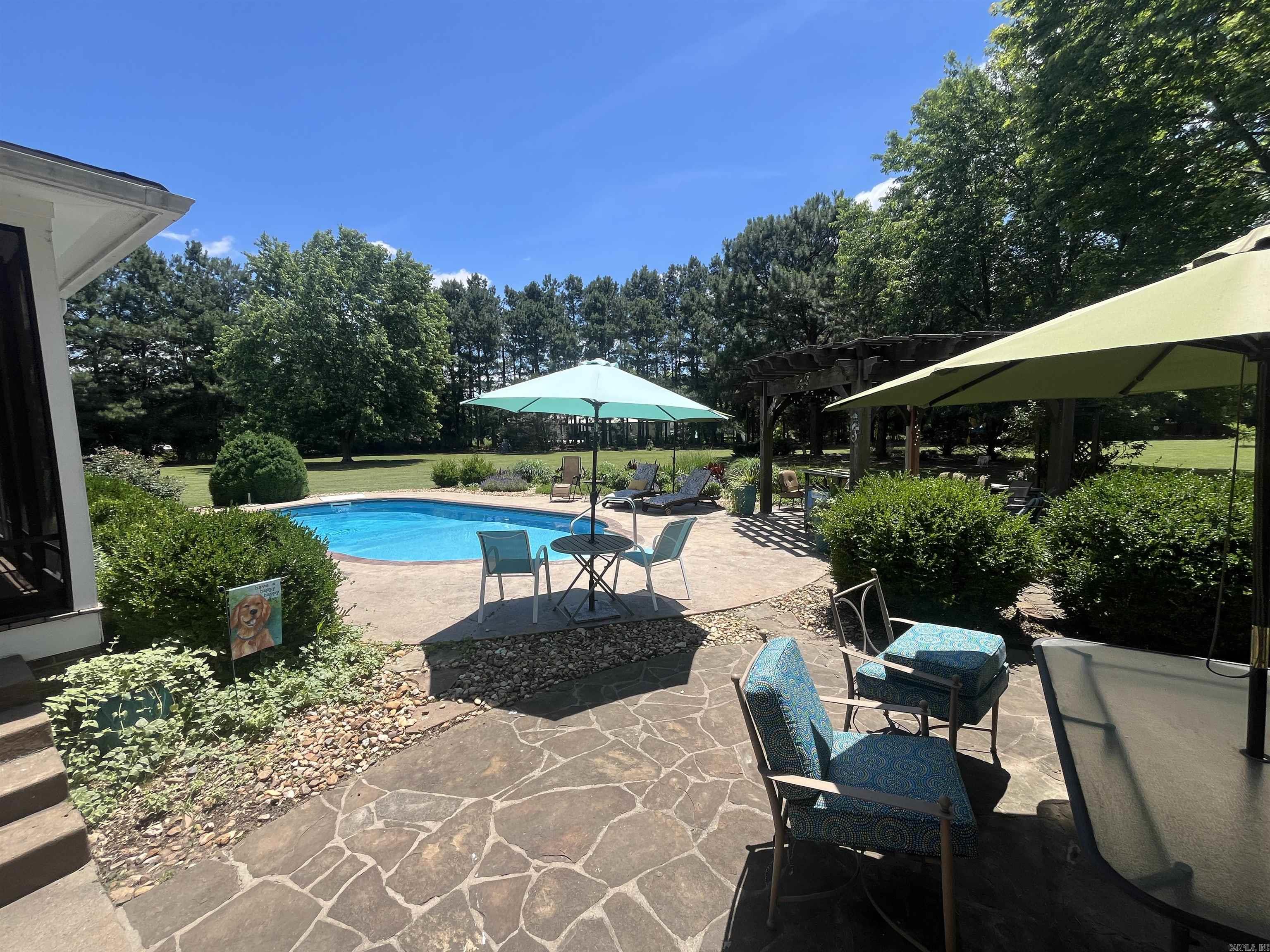 7500  Bayou Drive  Scott, AR