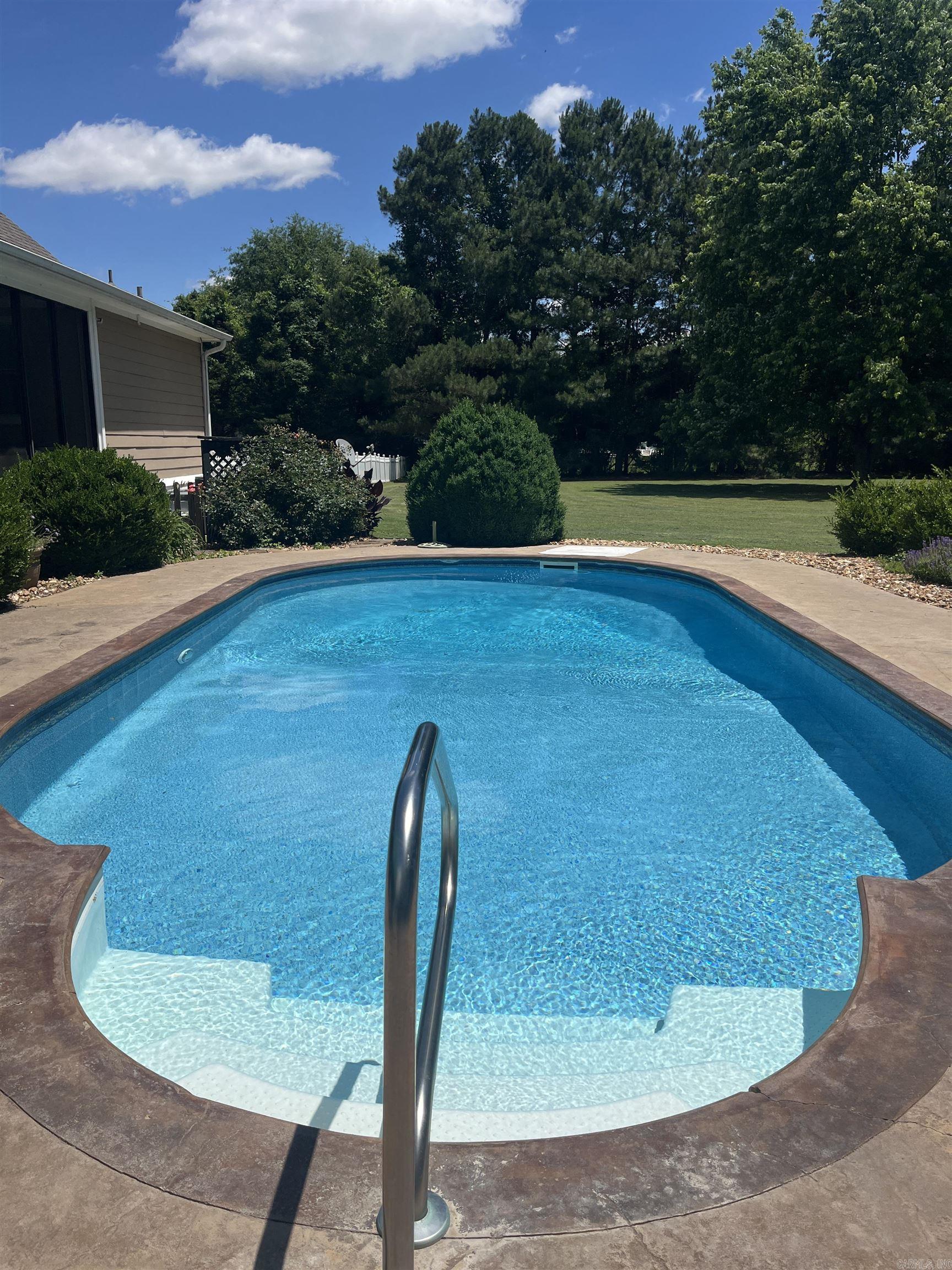 7500  Bayou Drive  Scott, AR