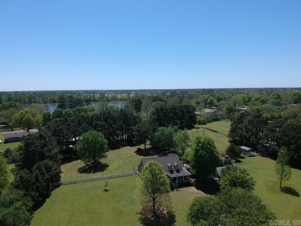 7500  Bayou Drive  Scott, AR