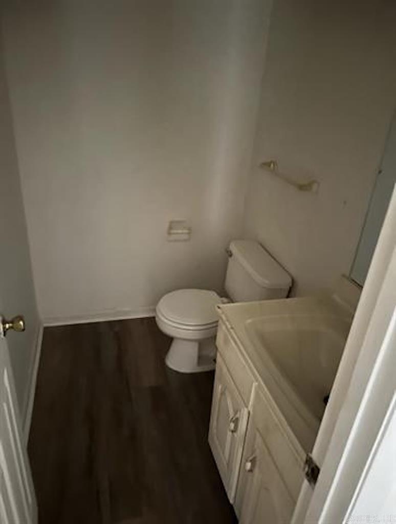 550 N 2nd  Ward, AR