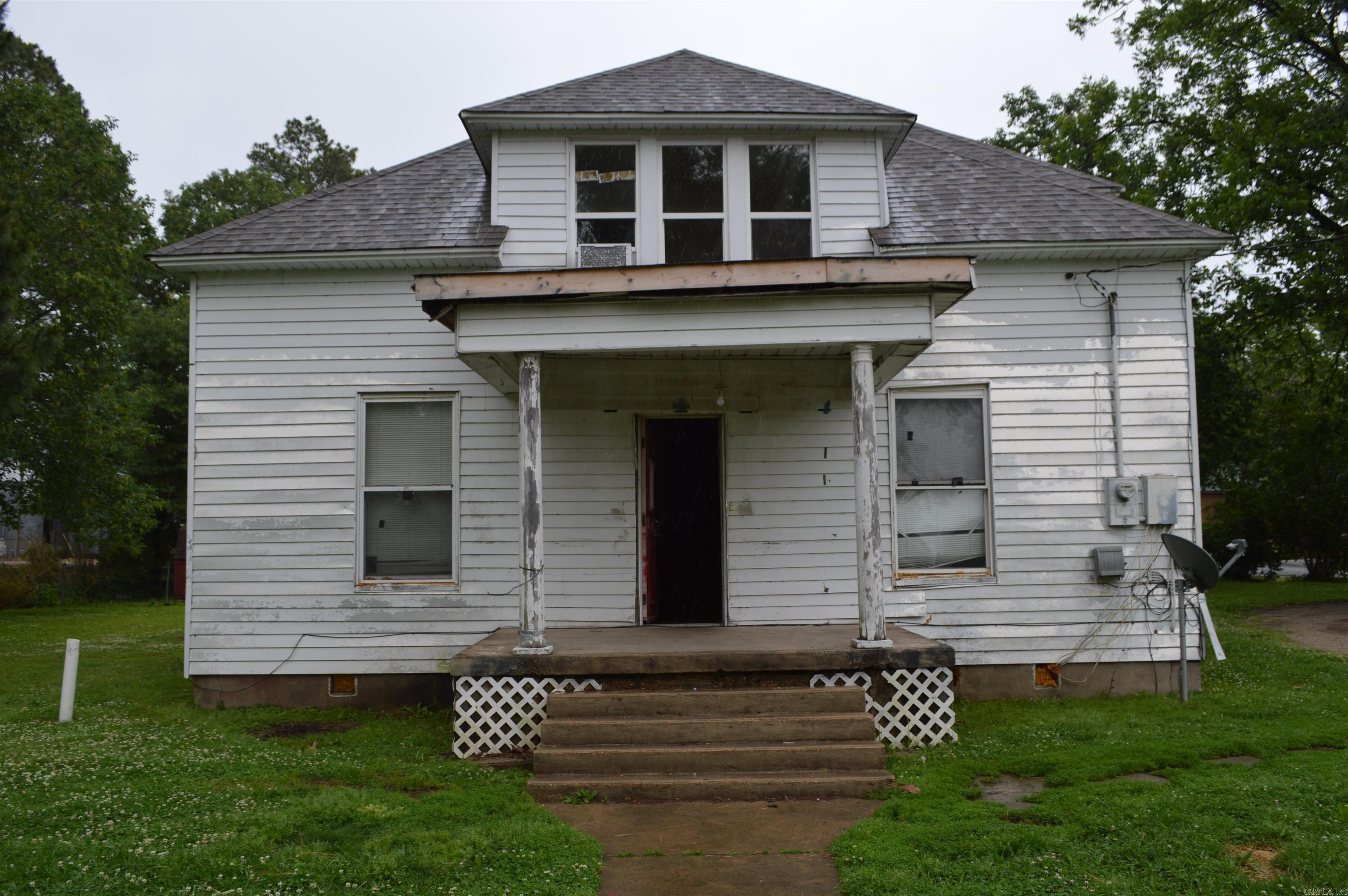 300 N Cole Street
