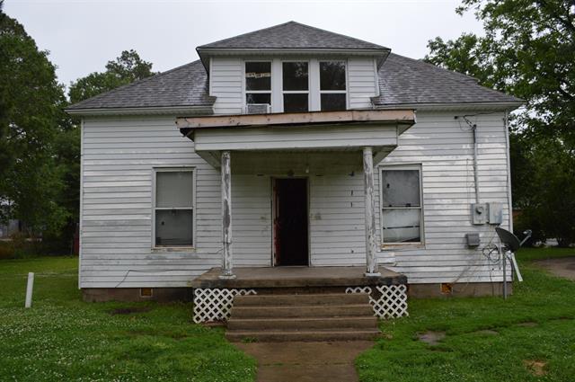 300 N Cole  Harrisburg, AR