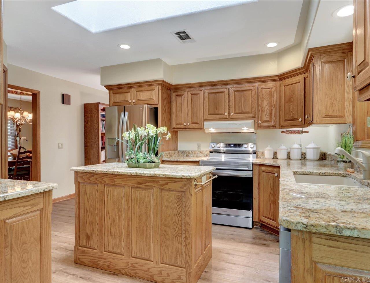 21  Conquista  Hot Springs Village, AR