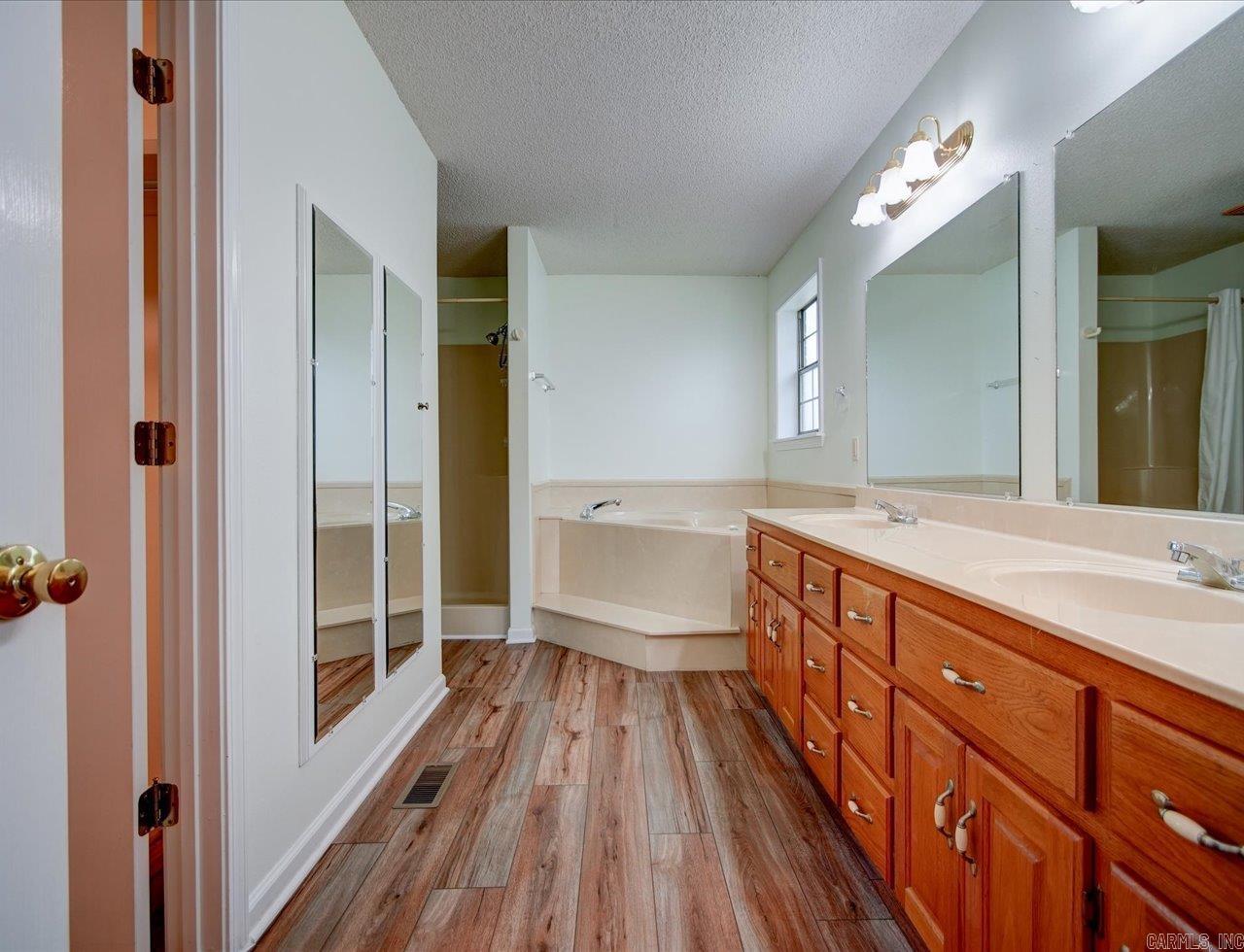 106  Buck Ridge  Hot Springs, AR