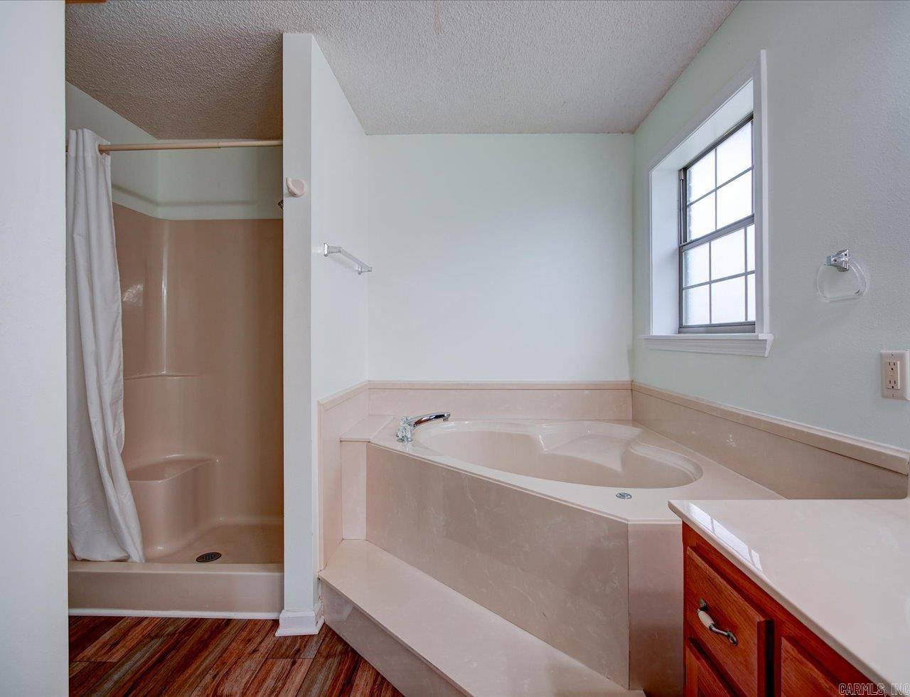 106  Buck Ridge  Hot Springs, AR