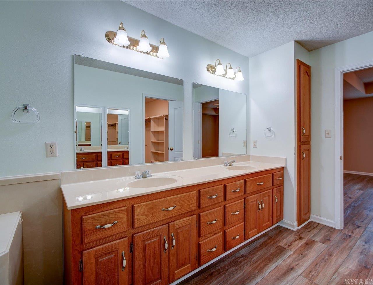 106  Buck Ridge  Hot Springs, AR
