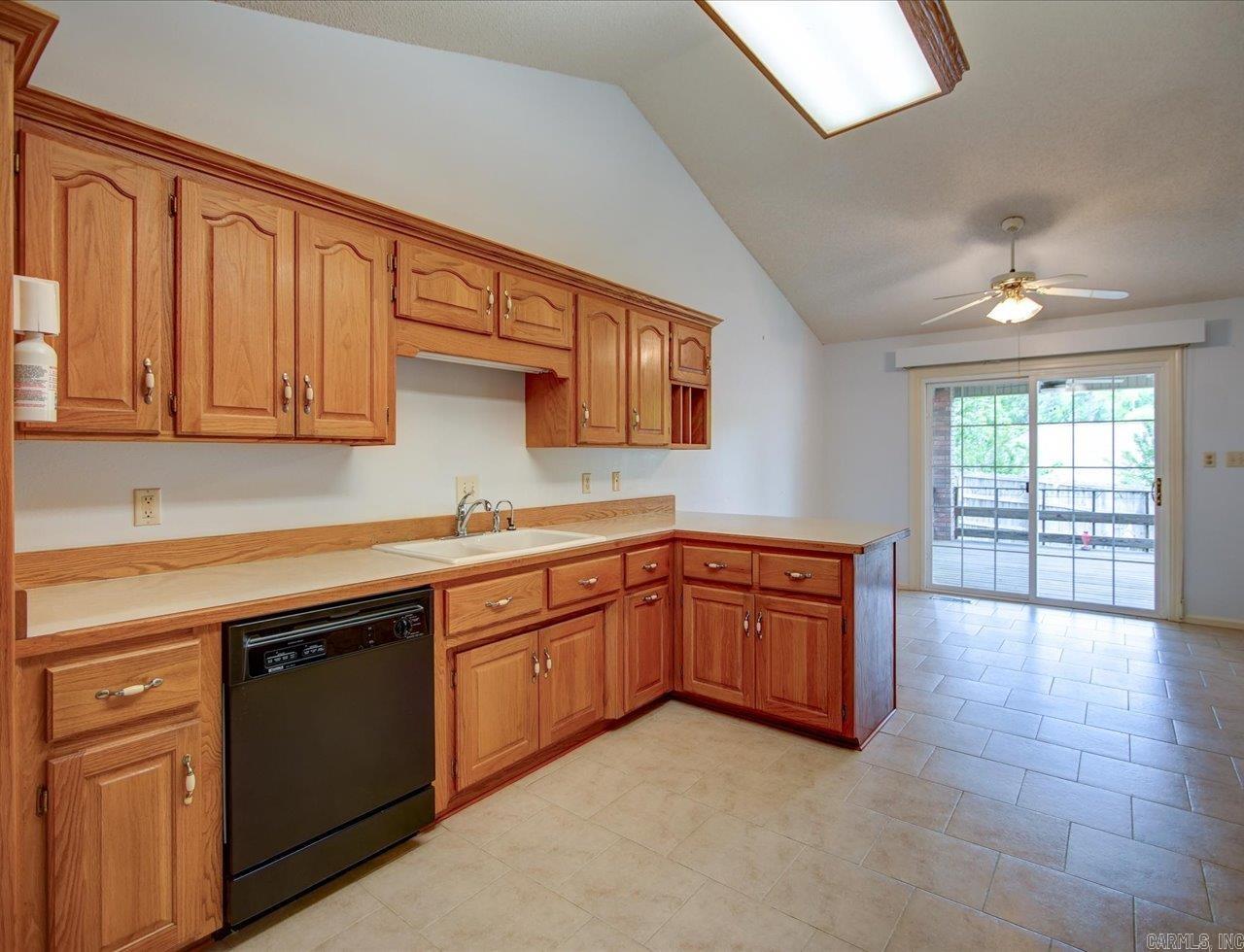 106  Buck Ridge  Hot Springs, AR