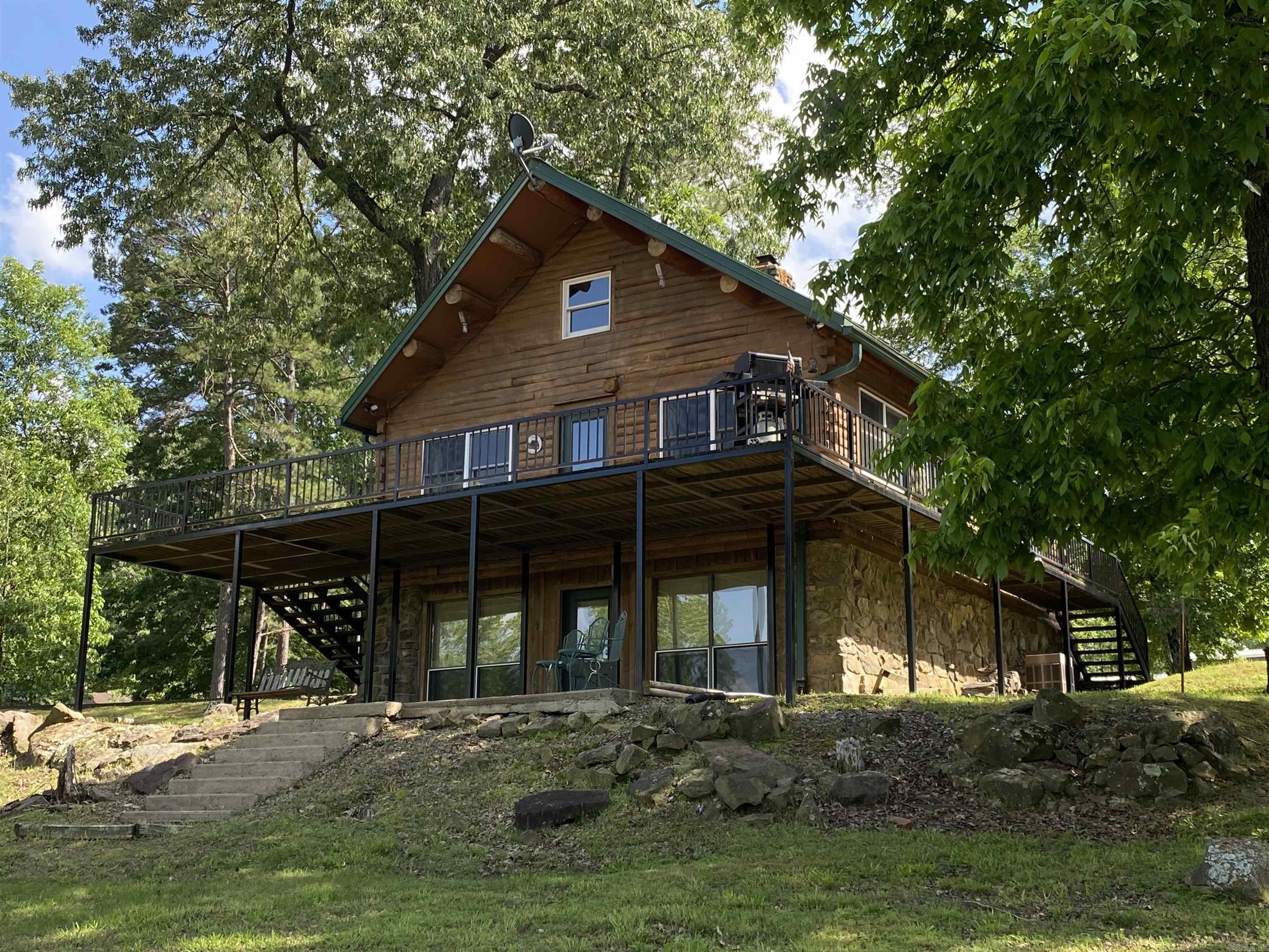 760  Davidson  Greers Ferry, AR