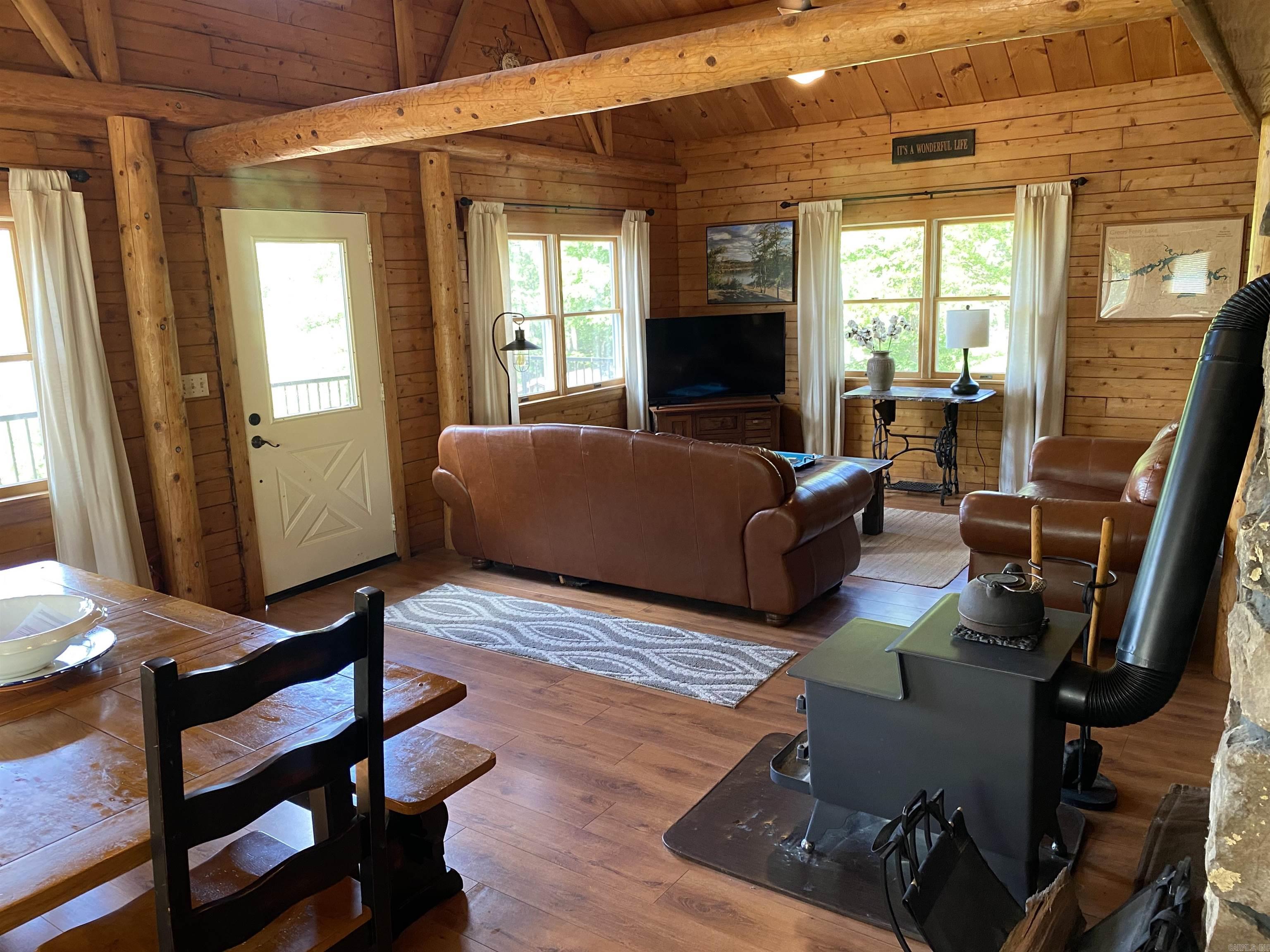 760  Davidson  Greers Ferry, AR