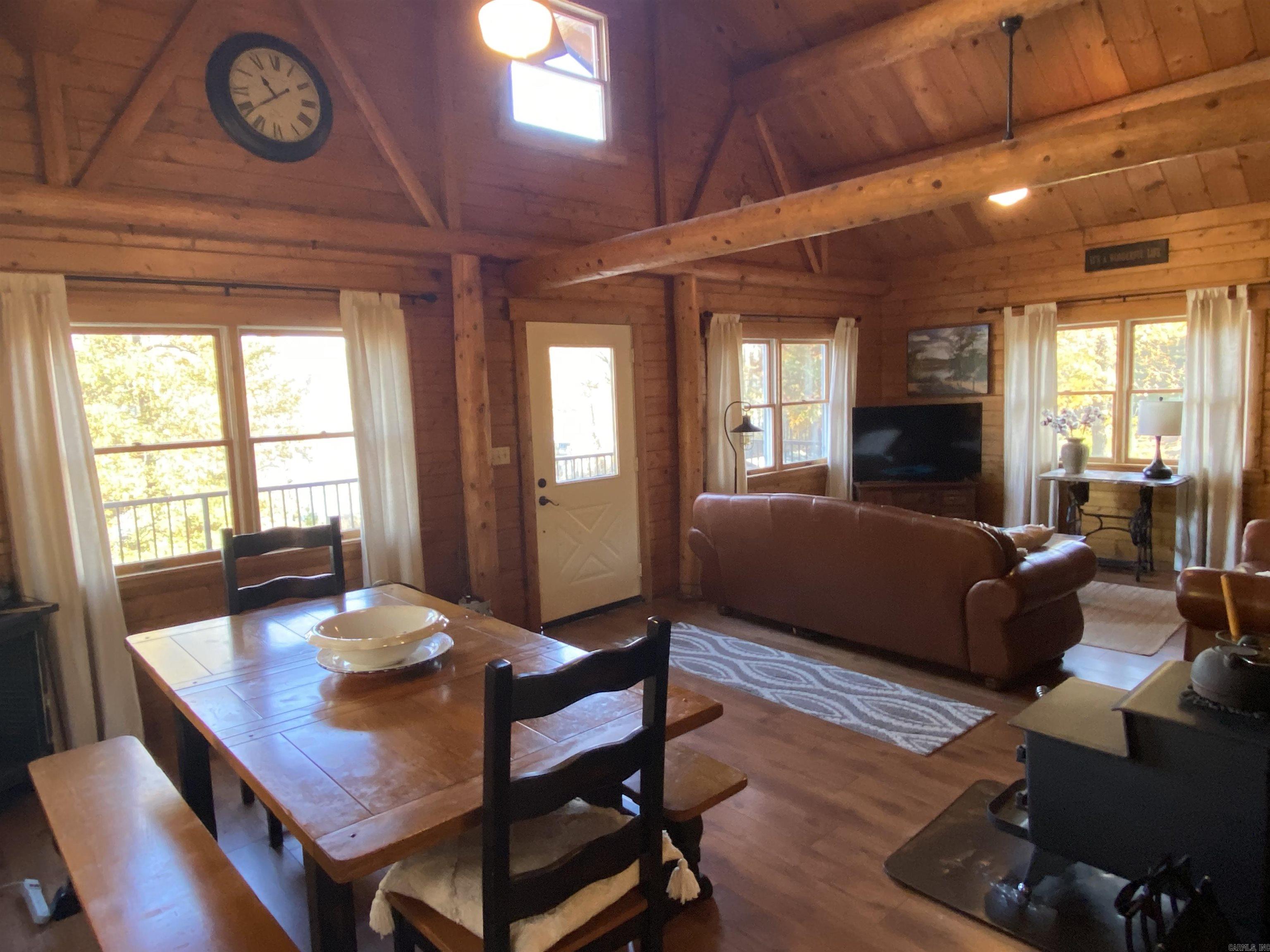 760  Davidson  Greers Ferry, AR