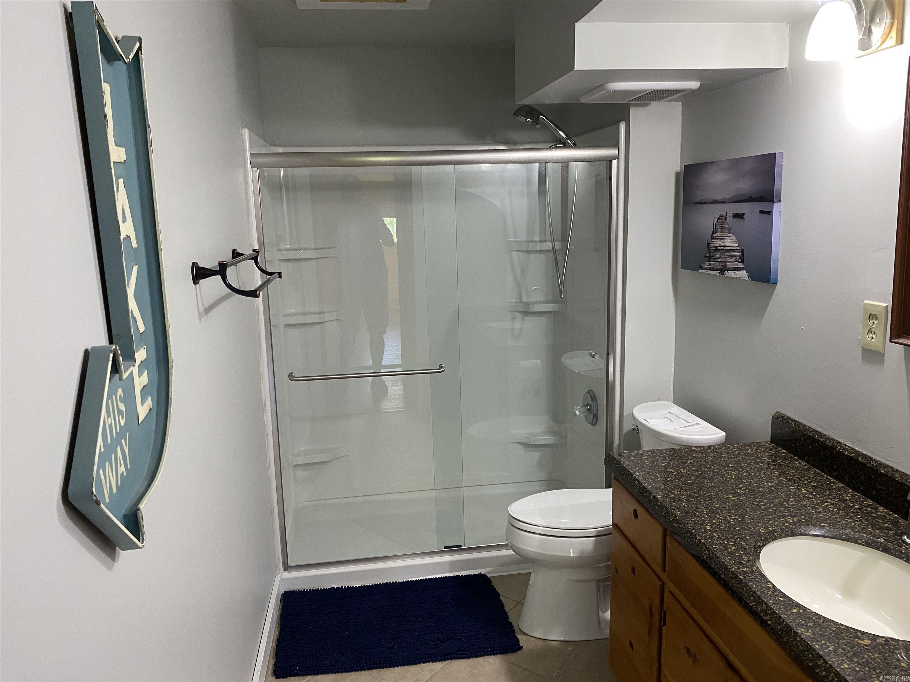 760  Davidson  Greers Ferry, AR