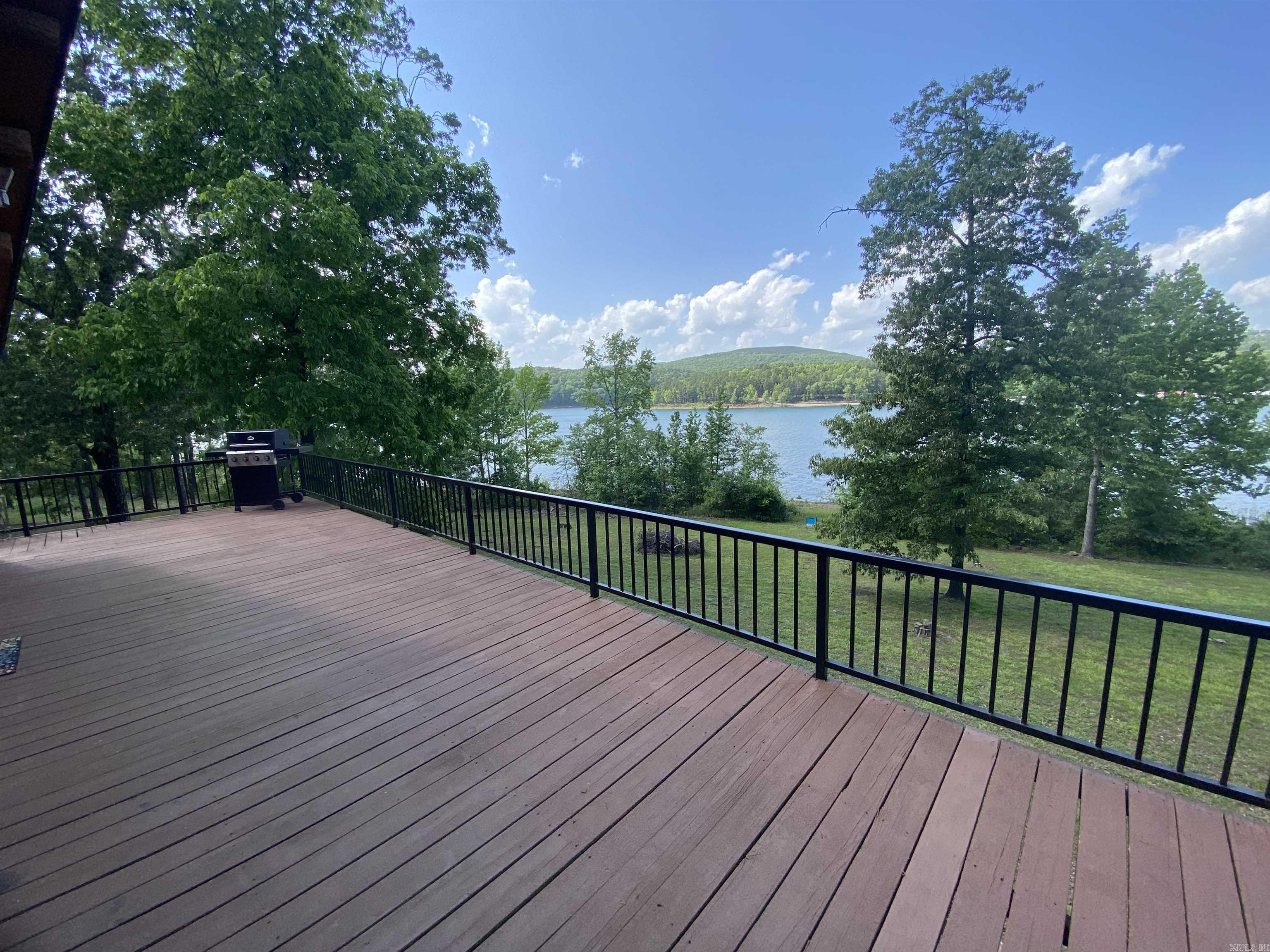 760  Davidson  Greers Ferry, AR
