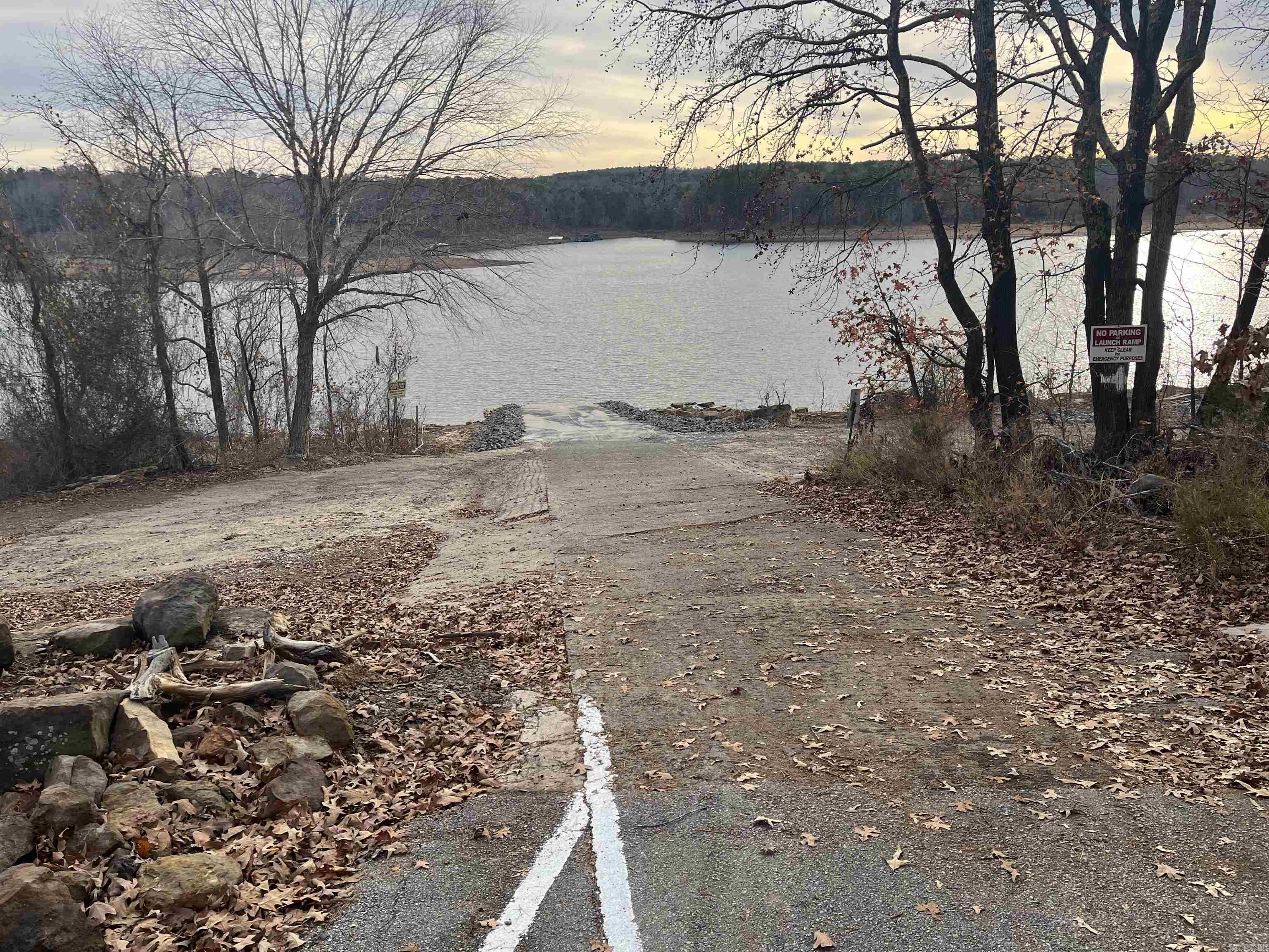 760  Davidson  Greers Ferry, AR