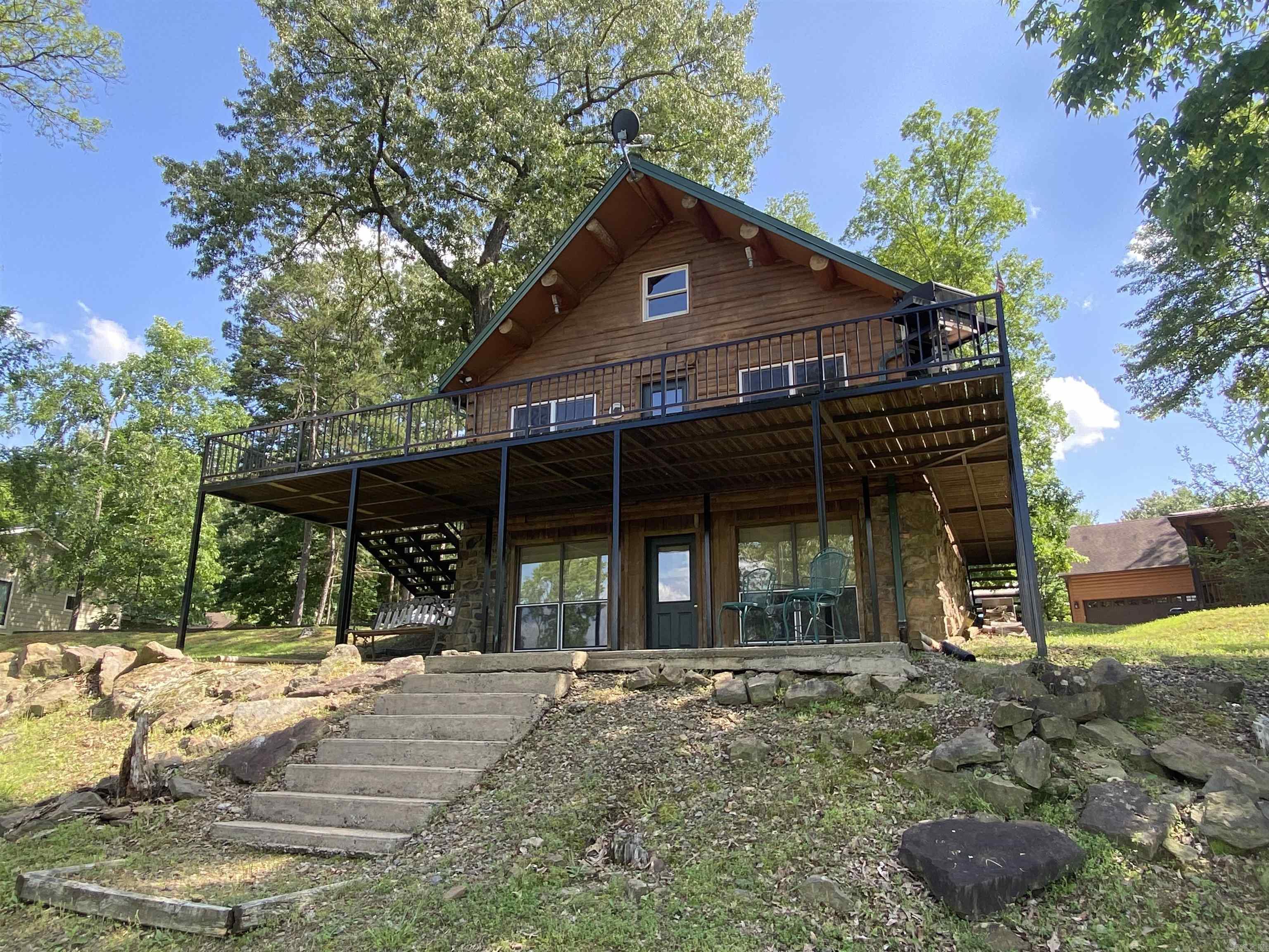 760  Davidson  Greers Ferry, AR