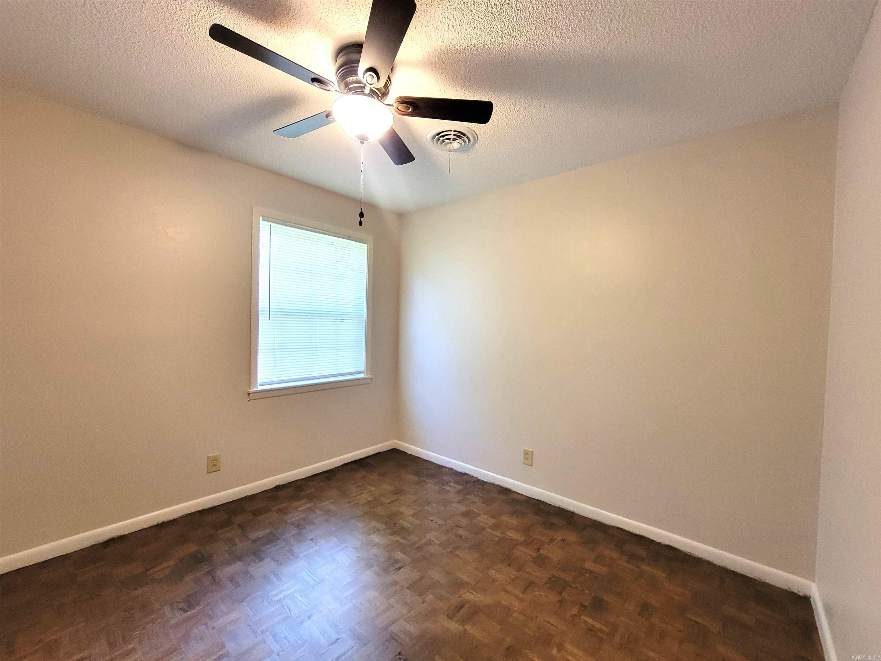 2304 W 47  Pine Bluff, AR