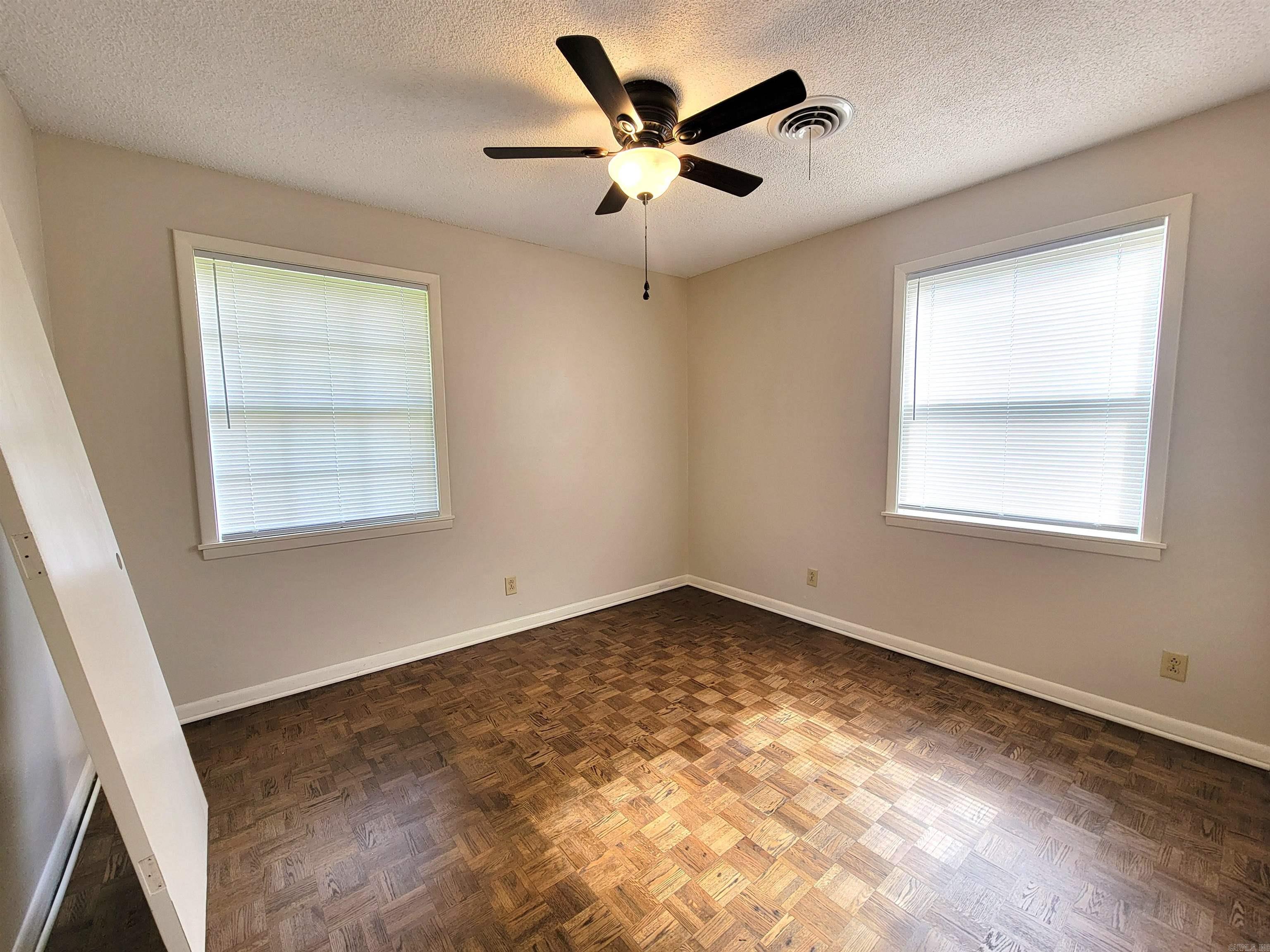 2304 W 47  Pine Bluff, AR